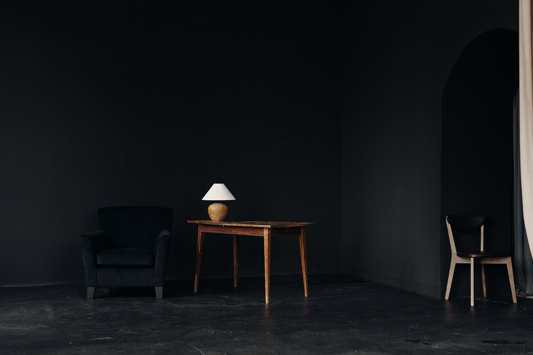 Минималистичная фотостудия в Барнауле. MN Studio