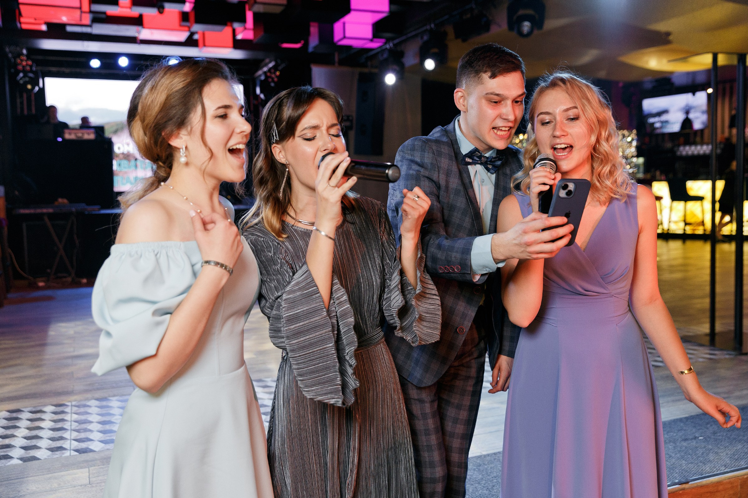 Выпуск ИГМУ'24 (KISS). Свадебный фотограф Иркутск, репортажный фотограф Иркутск