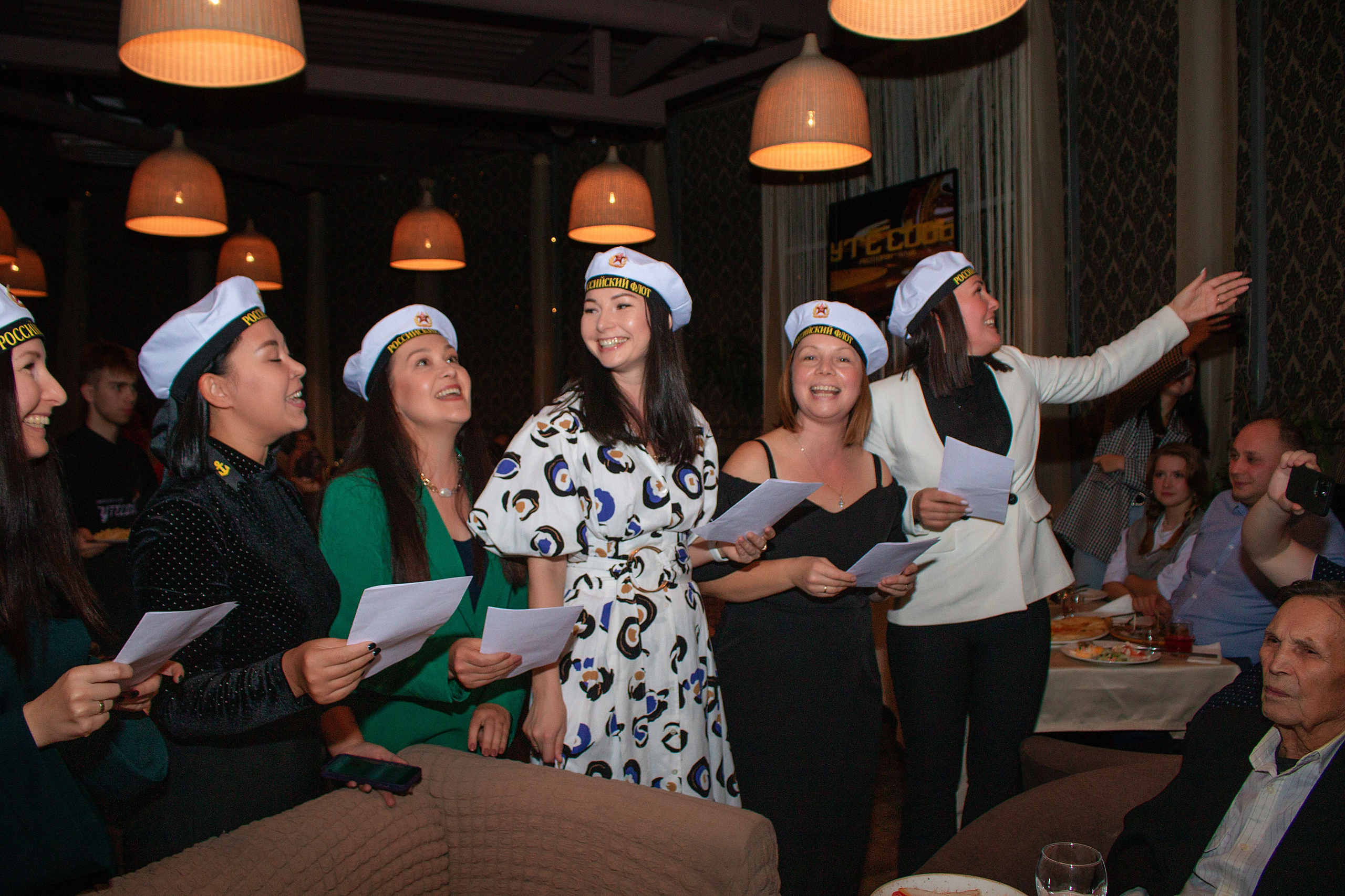 Юбилей. Фотограф Анастасия, СПб: живые семейные и женские фотосессии без позирования, наполненные эмоциями