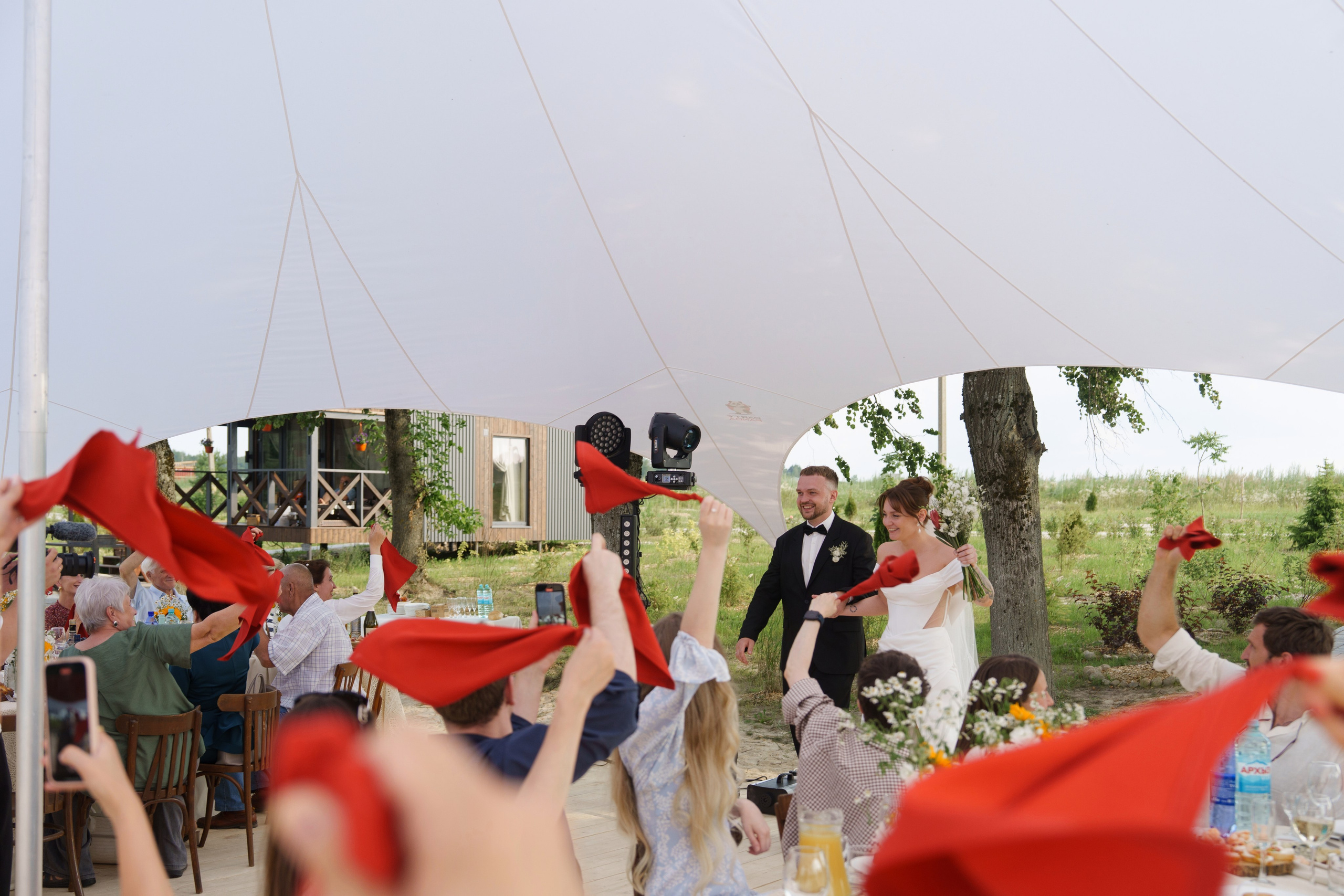 Михаил и Ольга (банкетная часть г. Брянск). Свадебный и репортажный фотограф Элина Козырьянова