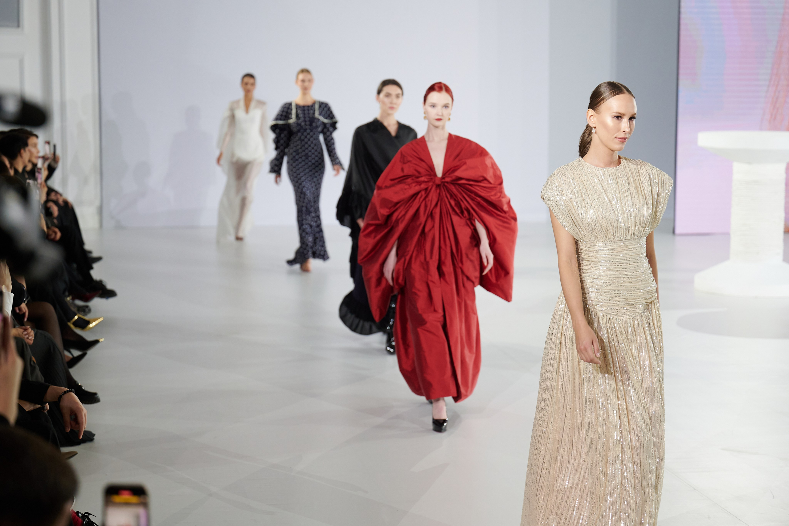 ARUNAZ | 21.11.24. Nadi Valiyeva | Fashion & Art Photographer