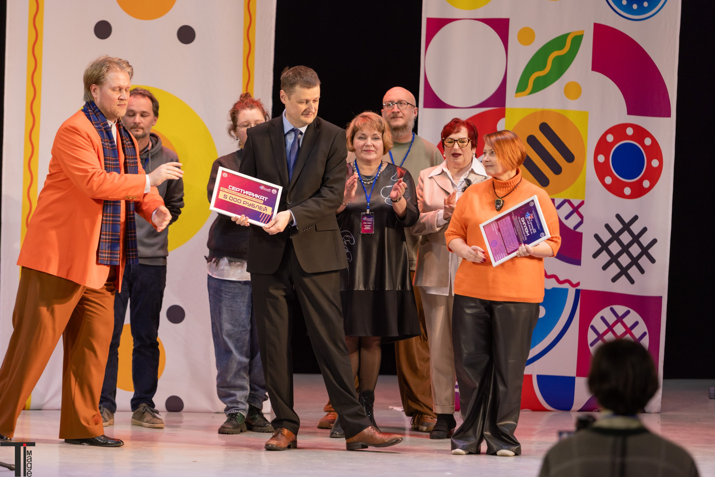 Театральная Вятка 2025. Имидж Технологии — репортажная фотография в Кирове Кировской области. Производство сувенирных магнитов, заливных этикеток и значков