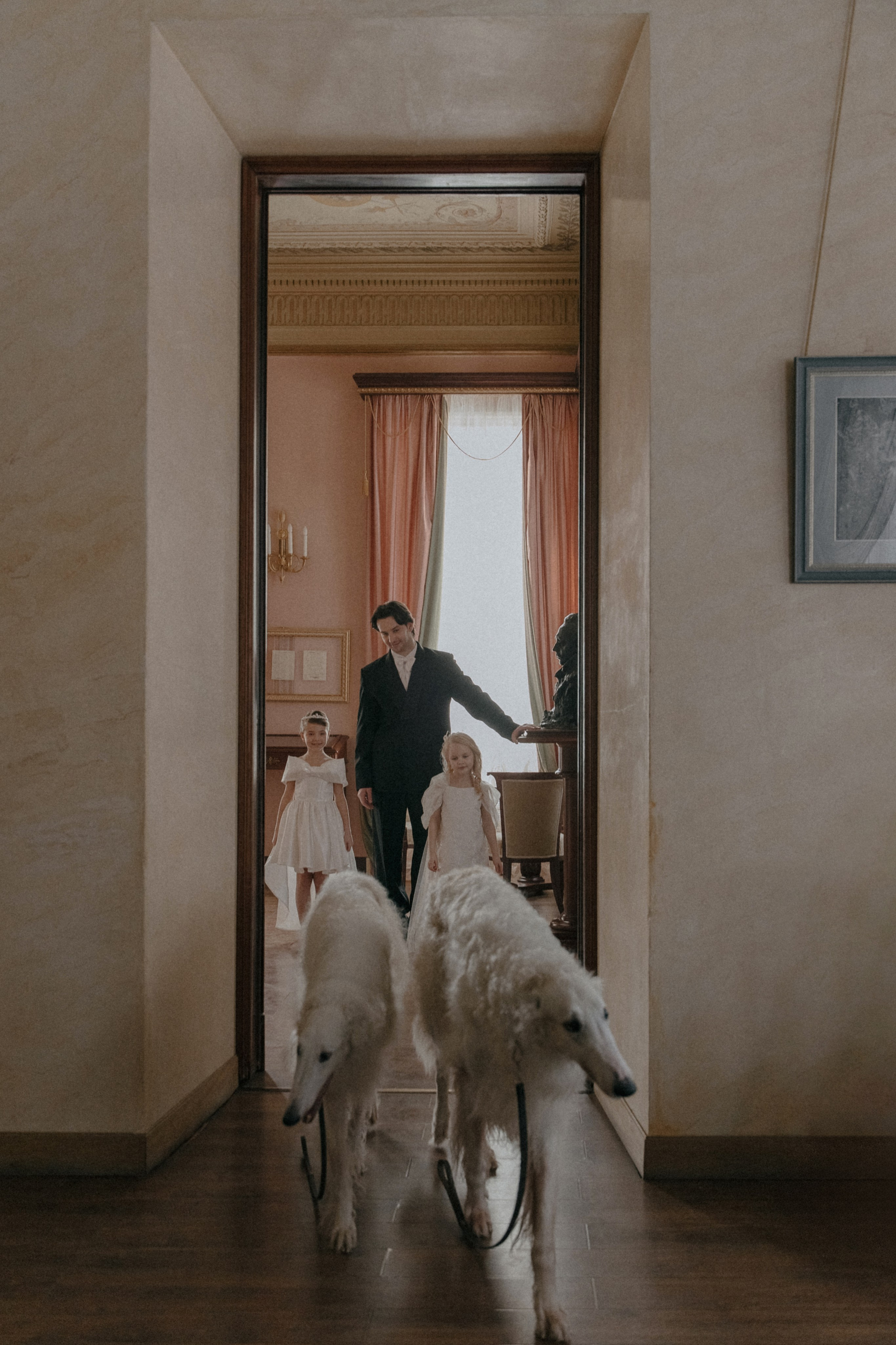 Свадебная фотосъемка в Середниково. Свадебный фотограф Москва