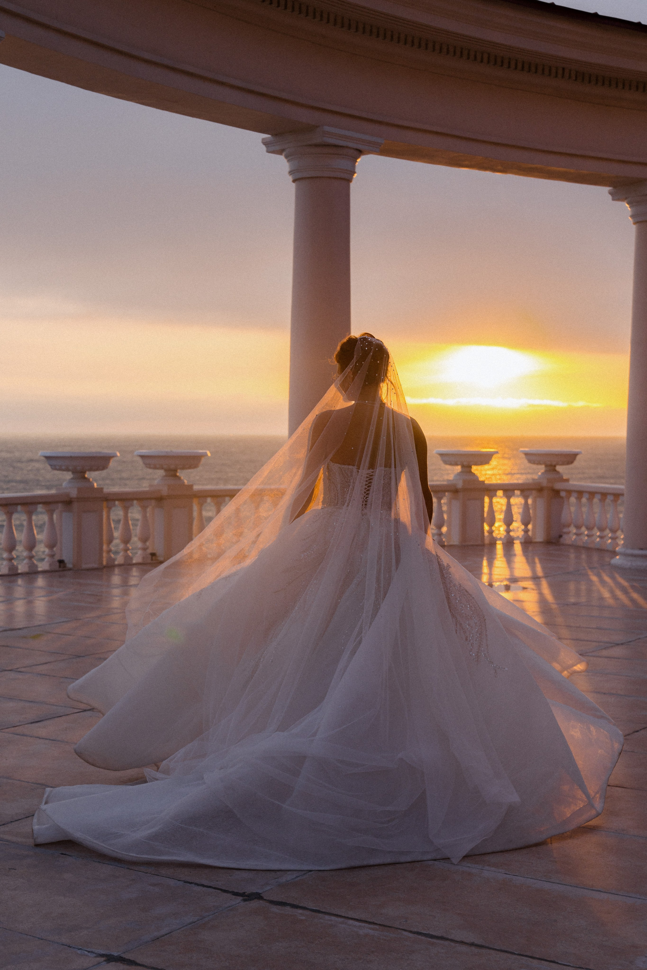 Свадебная фотосессия в Сочи. Свадебный фотограф в Сочи и Адлере — Фотосессии на море и в горах | Виктор Рогулев