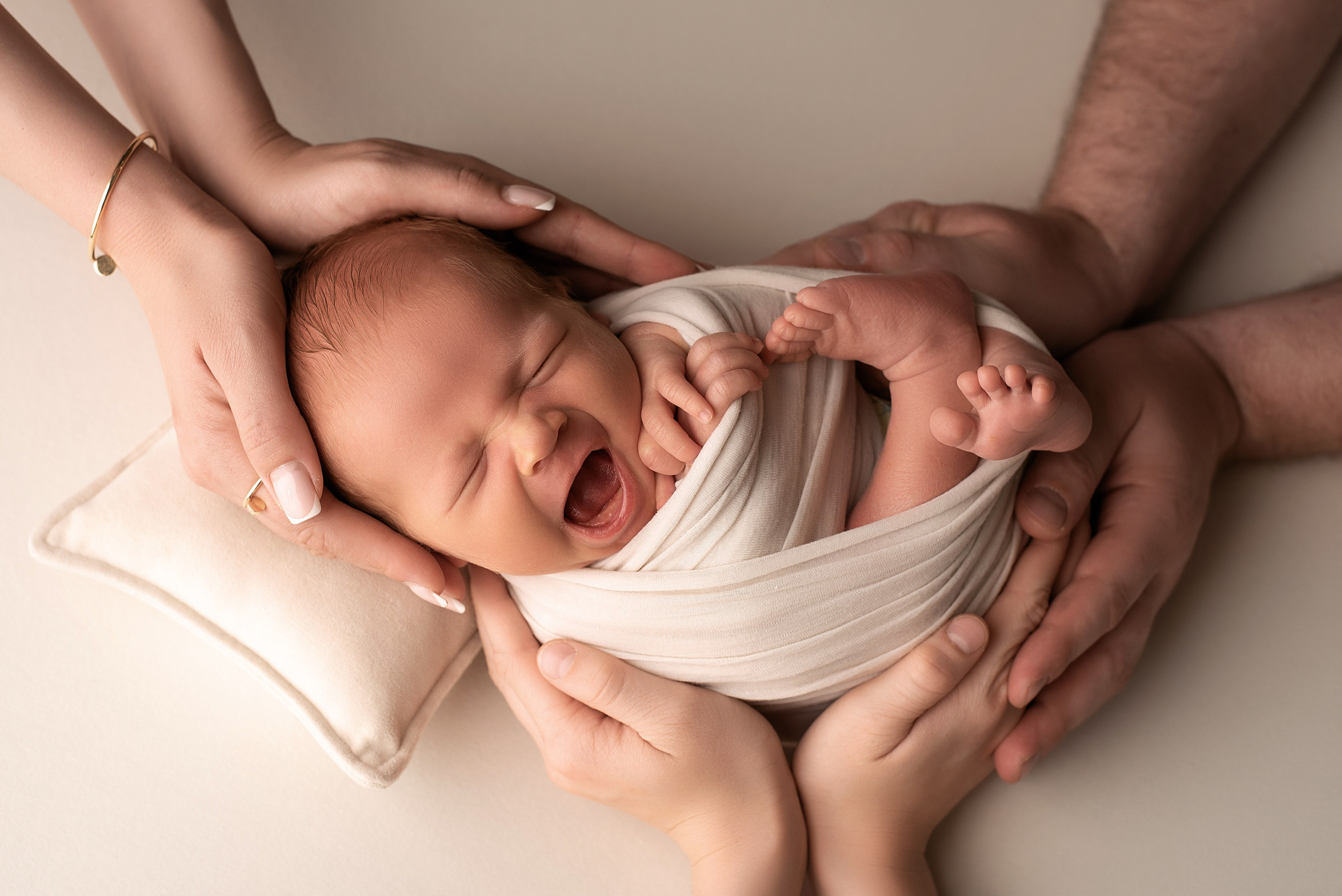 Новорождённые мальчики. Детский фотограф новорождённых в Минске Боровик Екатерина