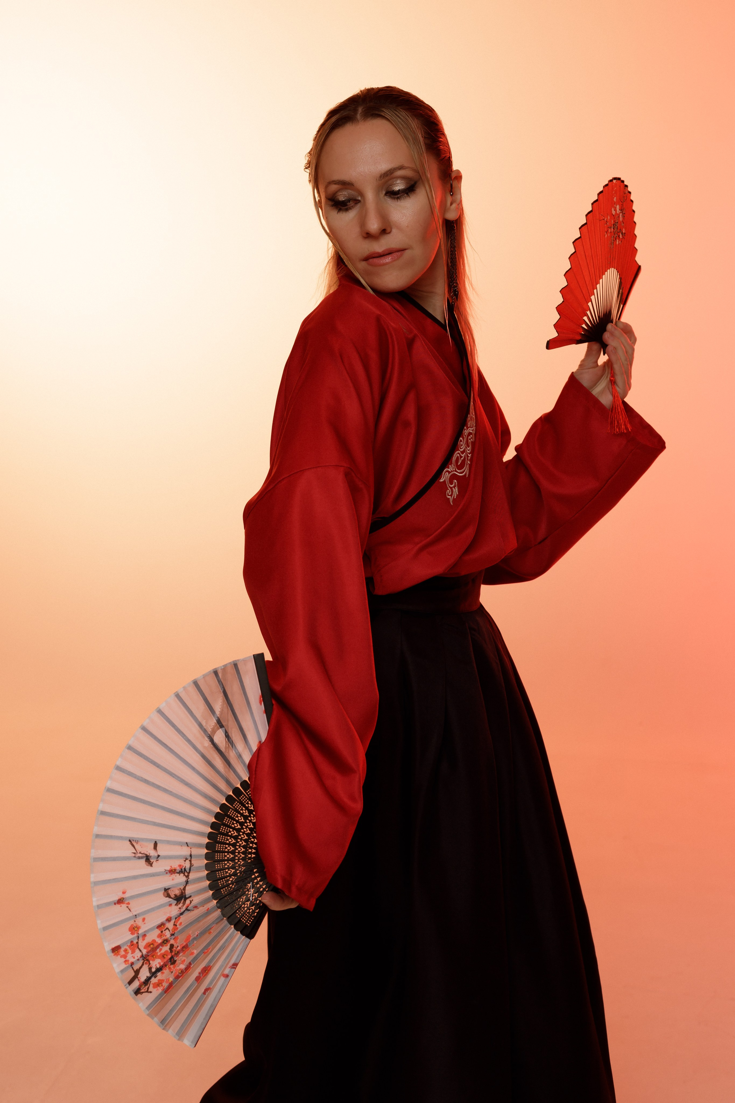 Восточный стиль женская. Фотограф в Тюмени Даша Михнова. Портреты, фотопроекты, фотодни