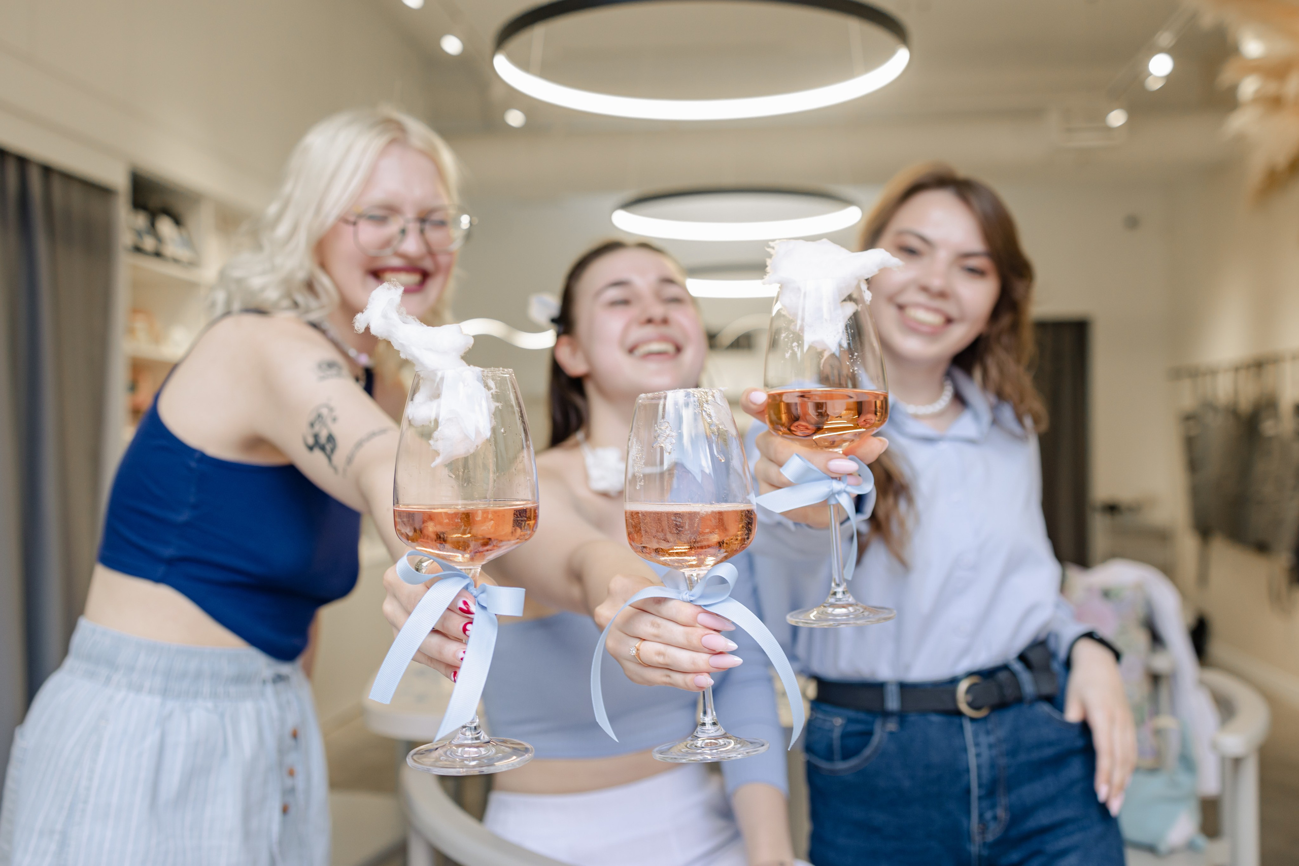 Rewax 29.07.24. Репортажный и портретный фотограф в Санктпетербурге. Видиосъемка мероприятий в Санкт-Петербурге