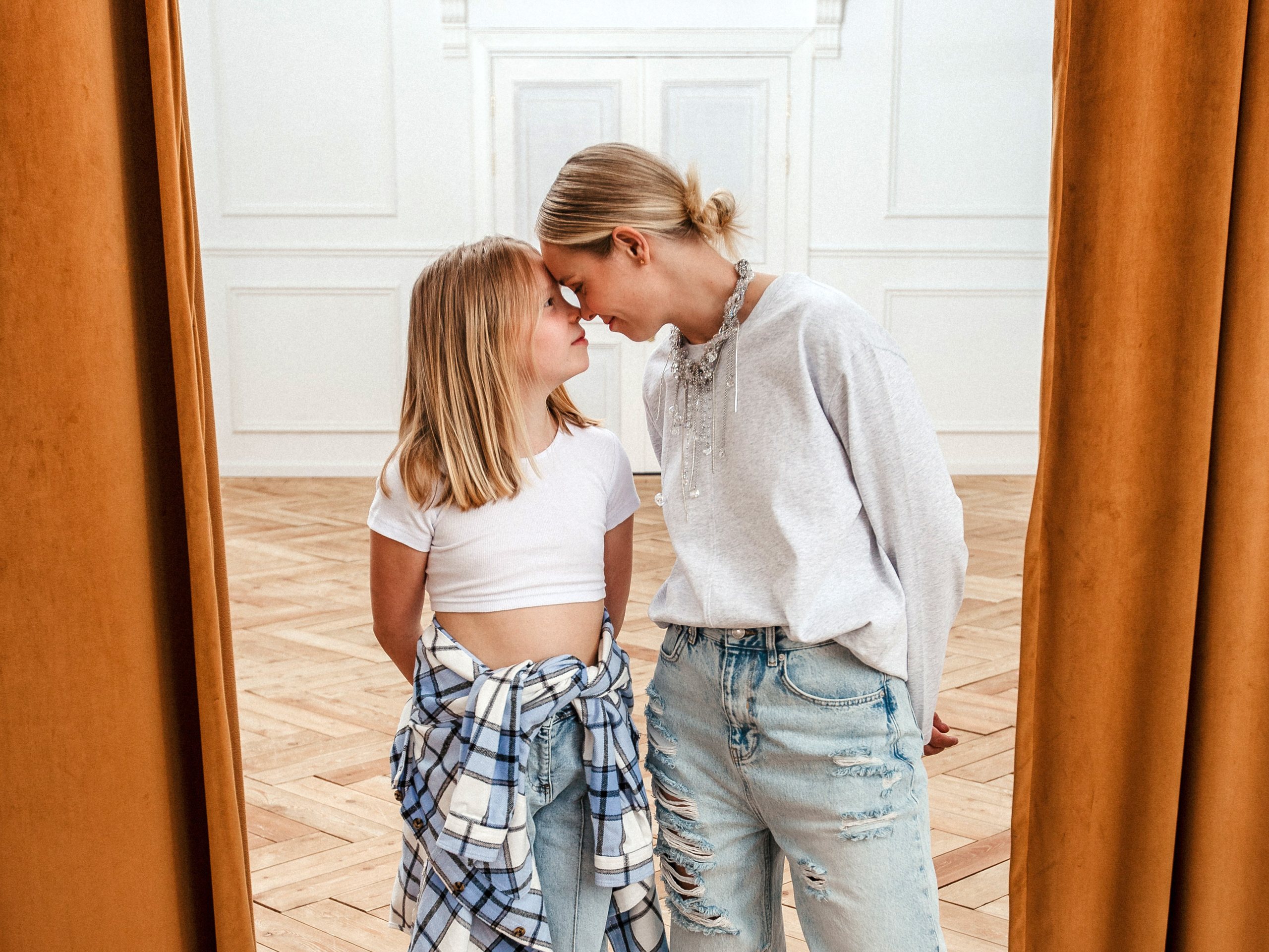 Кузьмины Лена и Маша. Семейный и детский фотограф в  г. Екатеринбурге Холодова Юлия