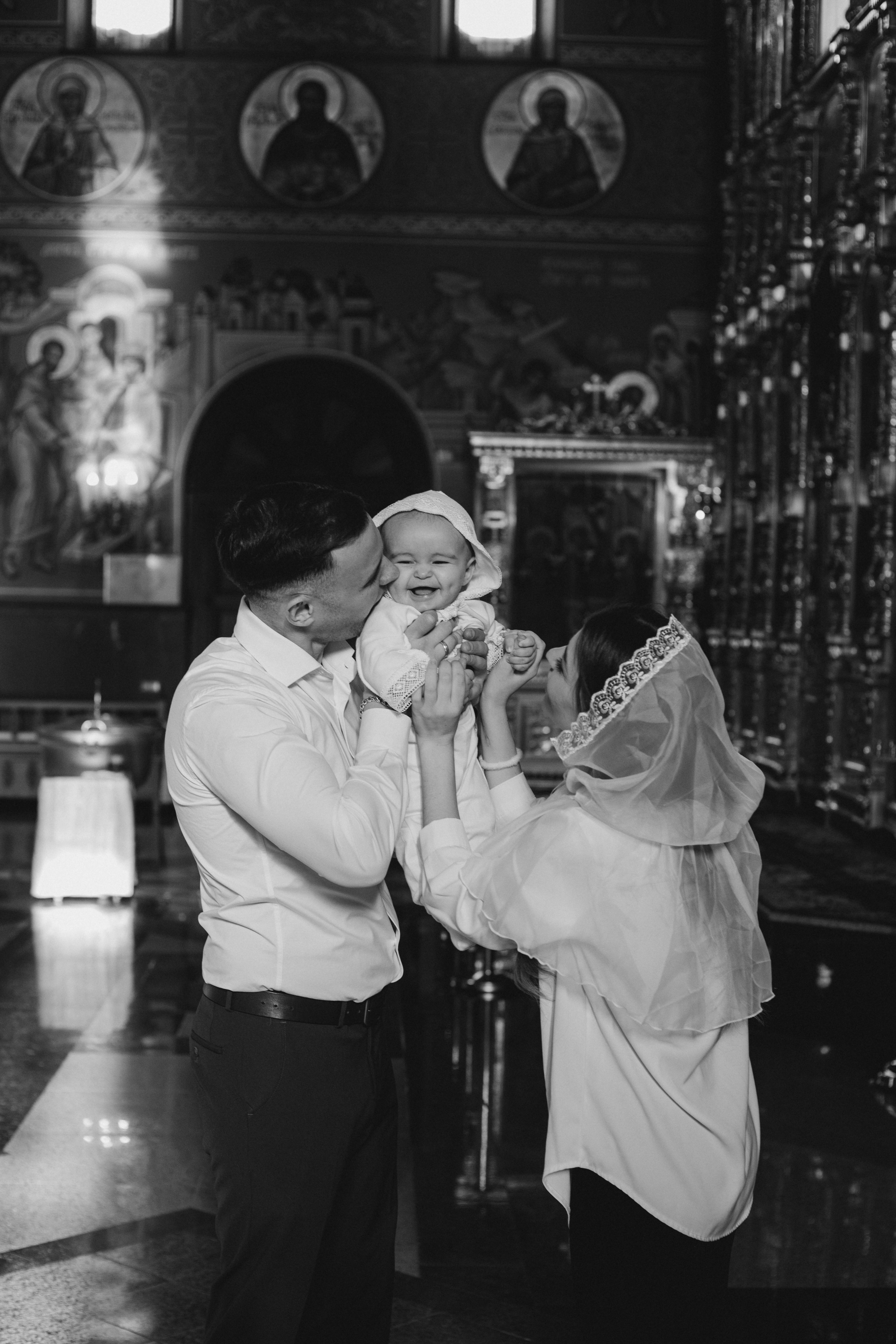 Таинство крещения. Фотограф Мария Новоселова. Сургут