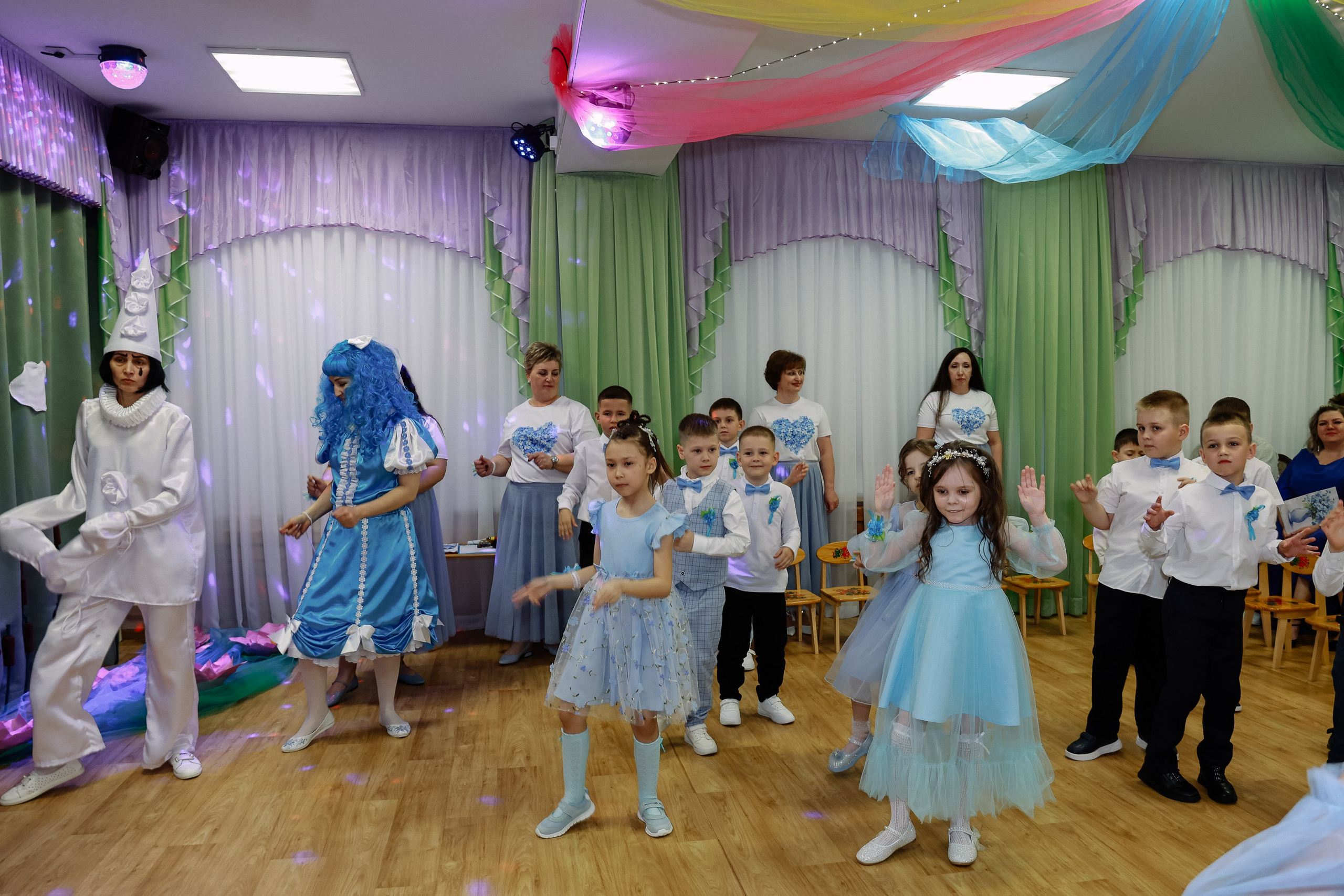 Выпускной в дет саду 326. Фотограф Юлия Мальцева