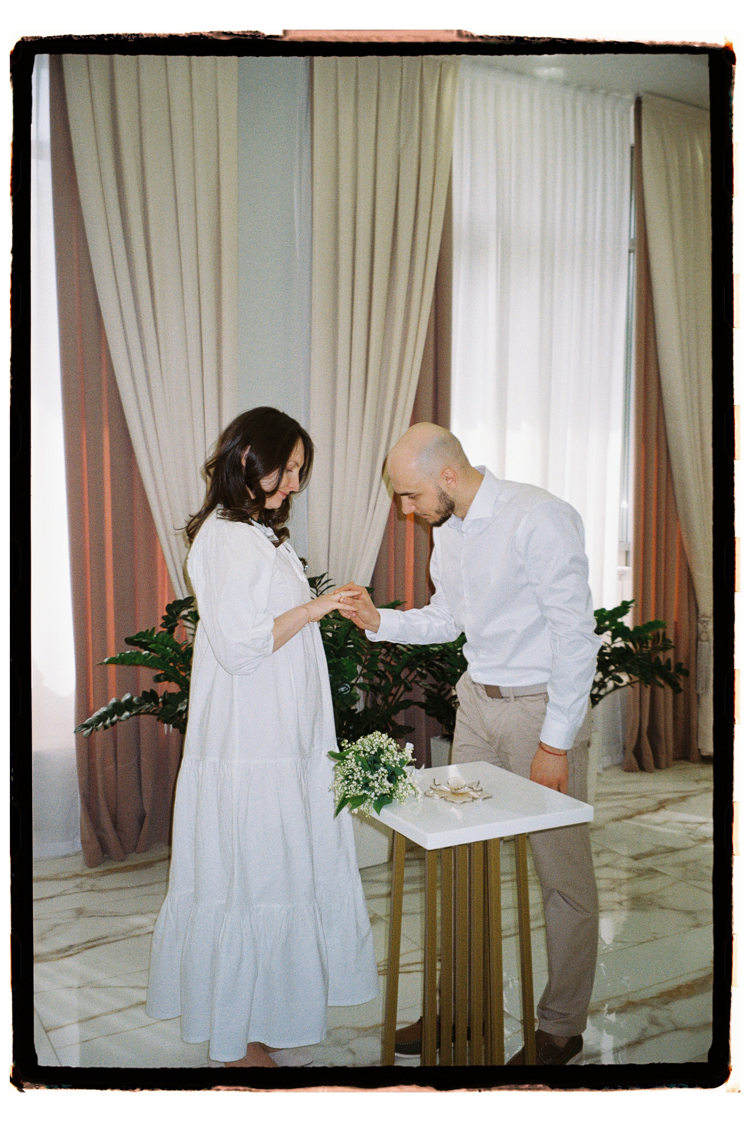 На плёнку (Максим и Алина). Фотограф в Москве — Евгения Прокопенко