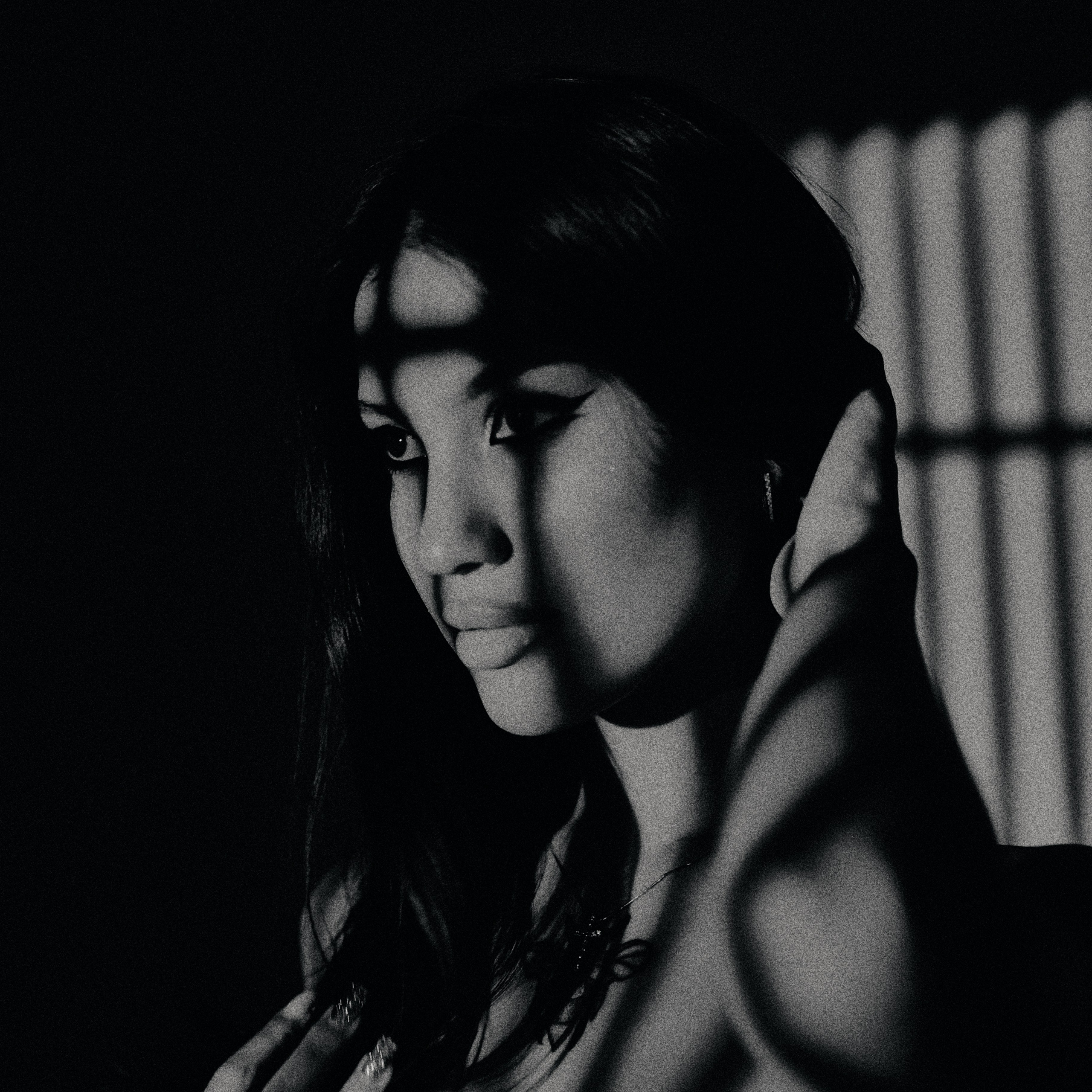 Lolita Studio. Фэшн-фотография и портреты в Владивостоке. Превращаю съёмку в повествование — создаю образы с сюжетом, которые остаются в памяти