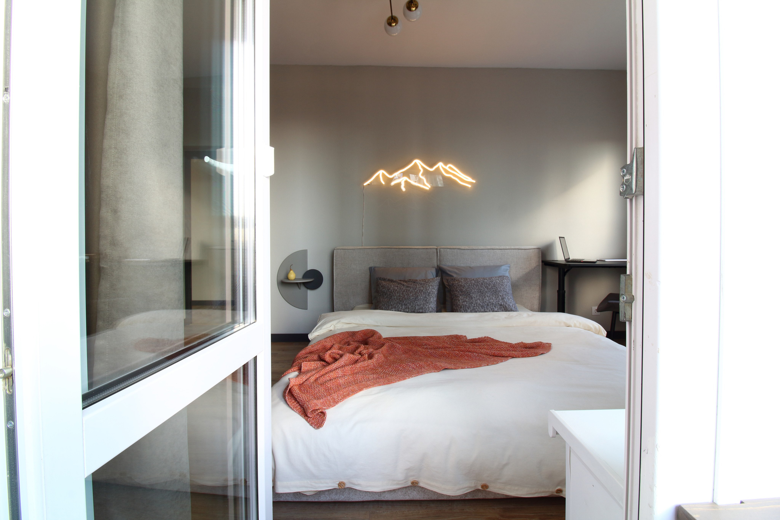 Г. Екатеринбург, ЖК «Парк Каменные Палатки». Хоумстейджинг и дизайн. Екатеринбург