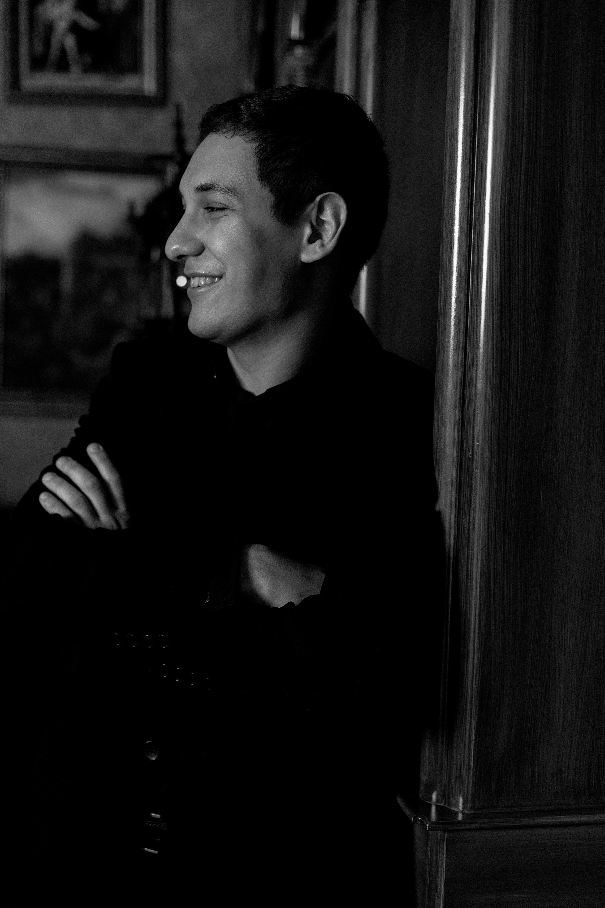 Кирилл Б. Фотограф Челябинск Эвелина Ганага, съемка для бизнеса и маркетплейсов