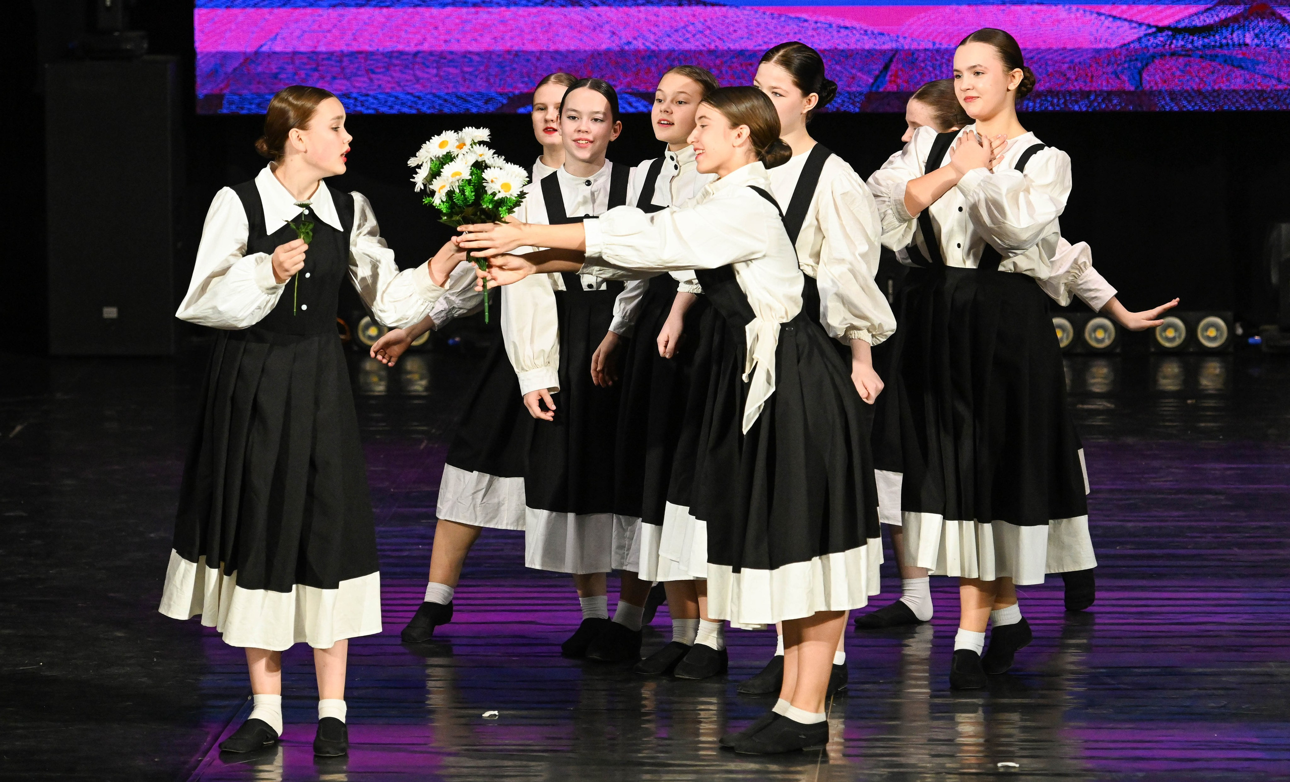 24.11.2024 Фестиваль хореографического искусства «АРТ-КОМПАС. Поволжье» г. Самара. Медиастудия Фото Концепт