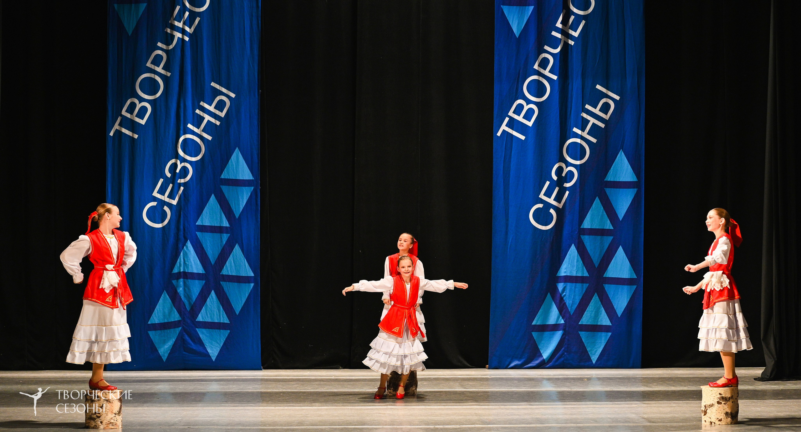 22.11.2025 IV Всероссийский хореографический фестиваль «Россия танцует на Волге». Медиастудия Фото Концепт