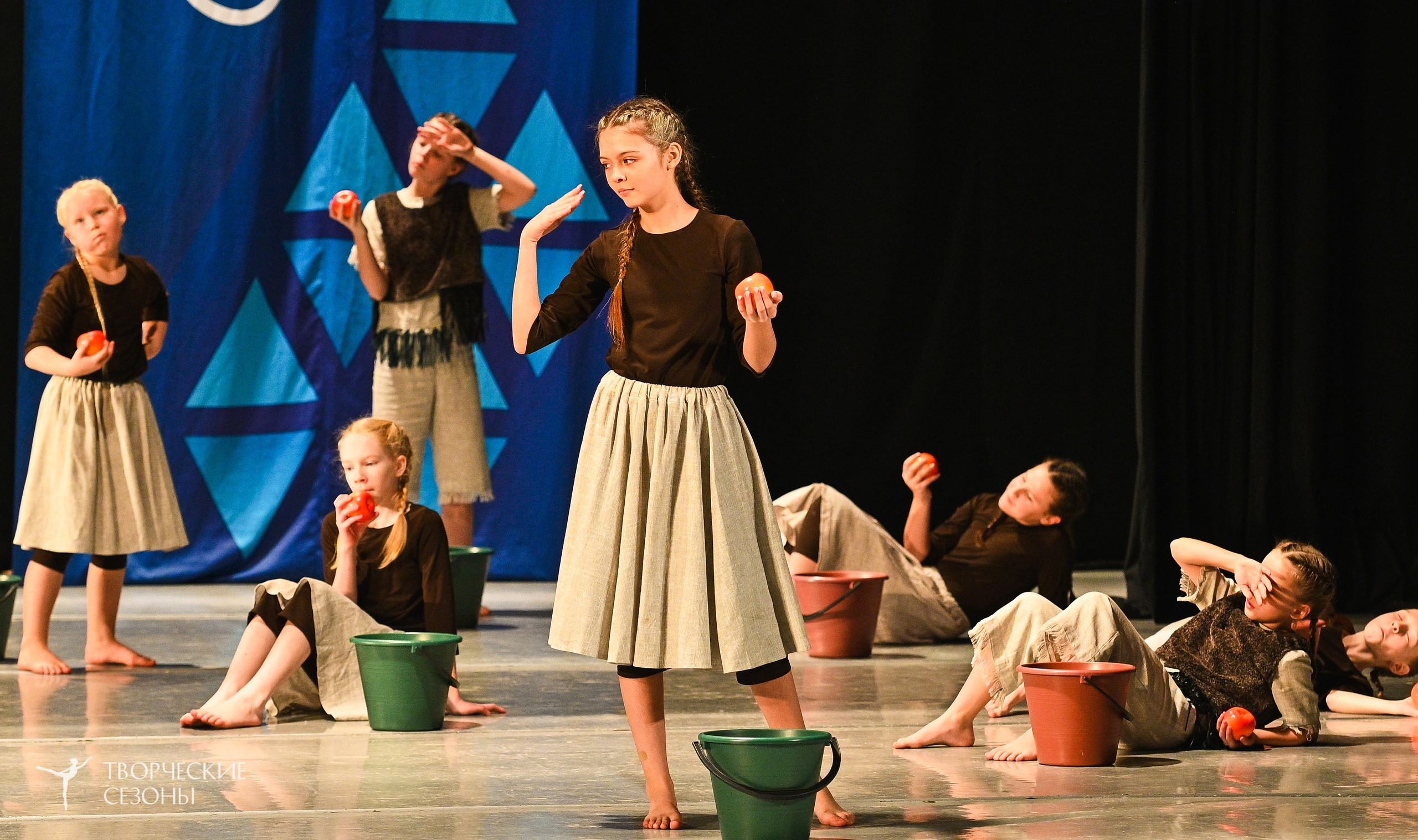 22.11.2025 IV Всероссийский хореографический фестиваль «Россия танцует на Волге». Медиастудия Фото Концепт