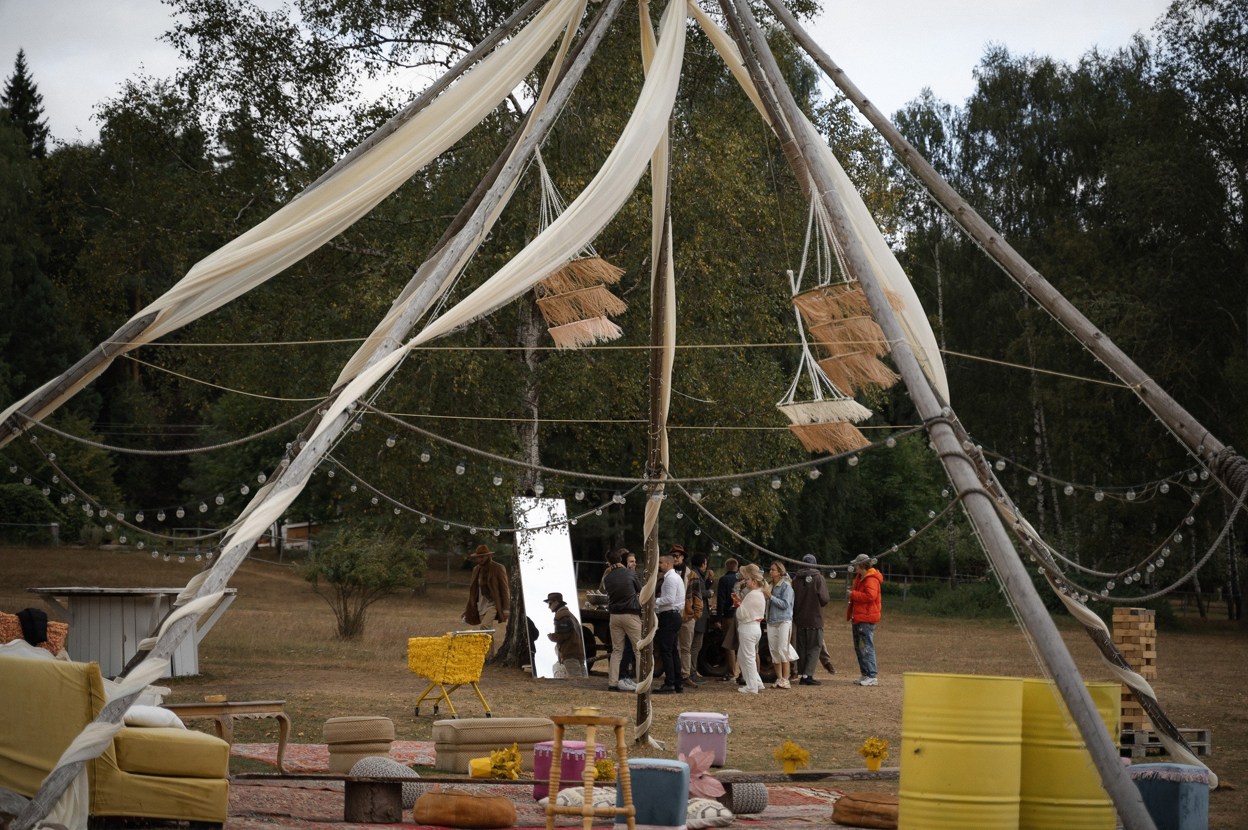 Country Club Polyana, цвет настроения желтый. Афина Ефимова. Свадебный фотограф Москва