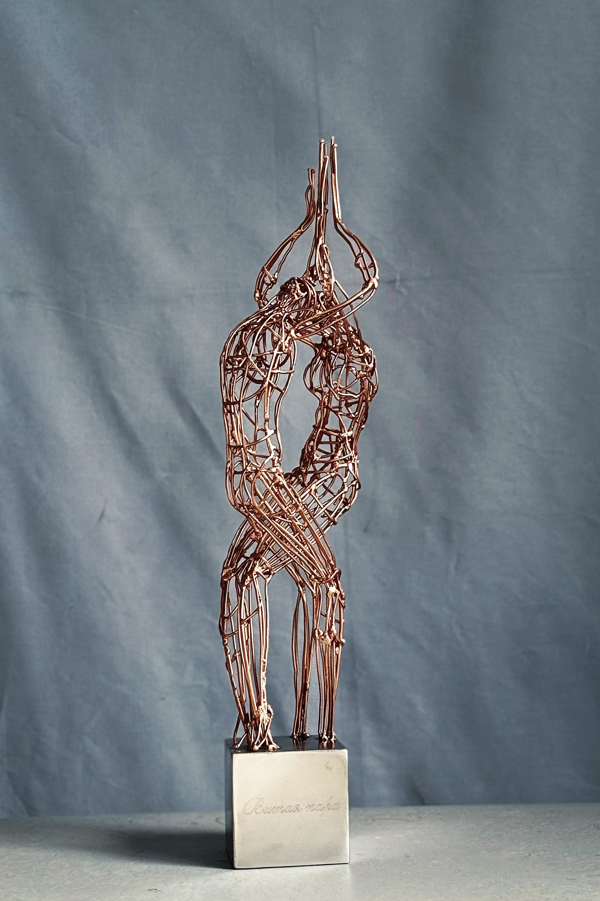 Витая пара / Twisted pair_2025. Художник — скульптор Антонина Фатхуллина