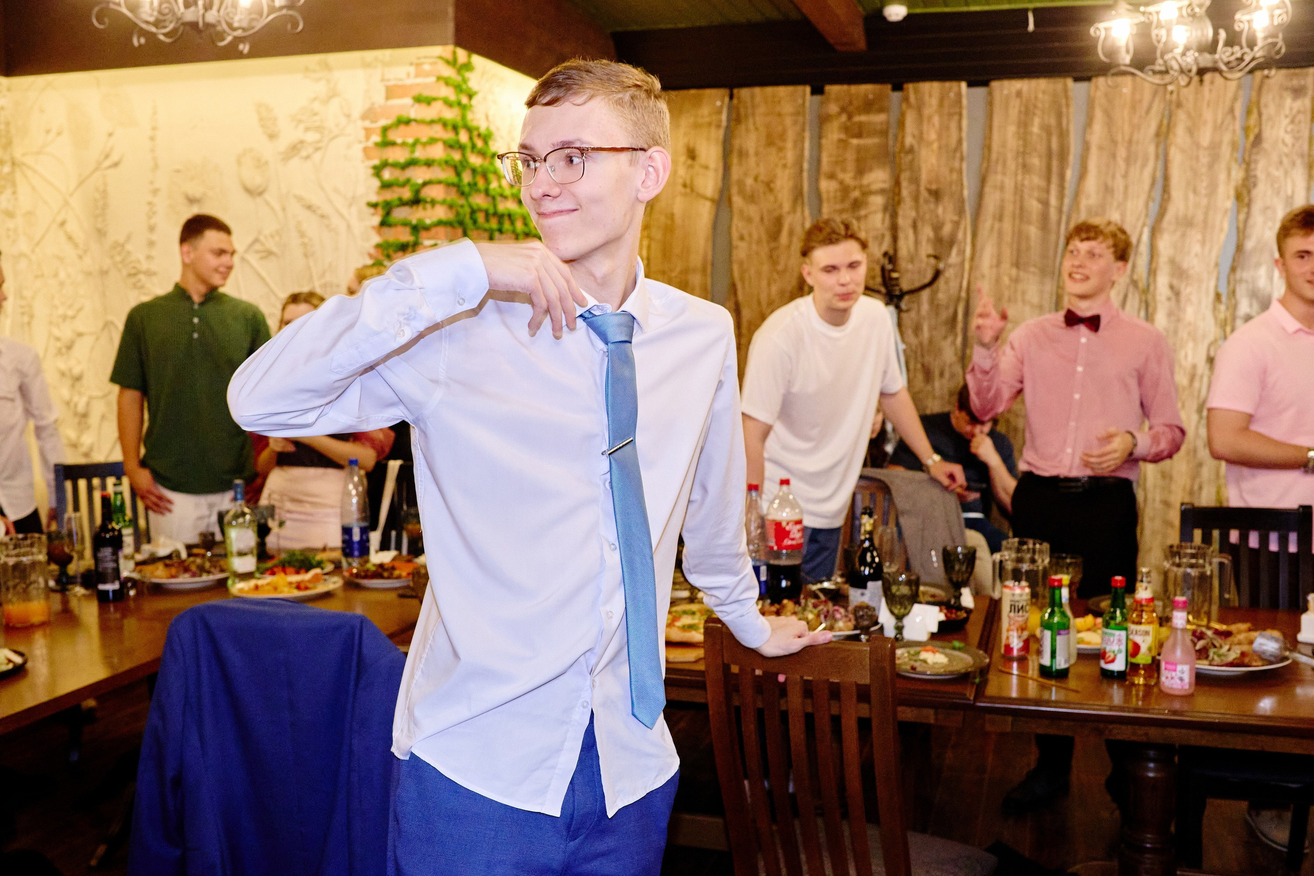 Выпускной 35 Сош. Фотограф Выпускные альбомы Таганрог Сергей Коробченко