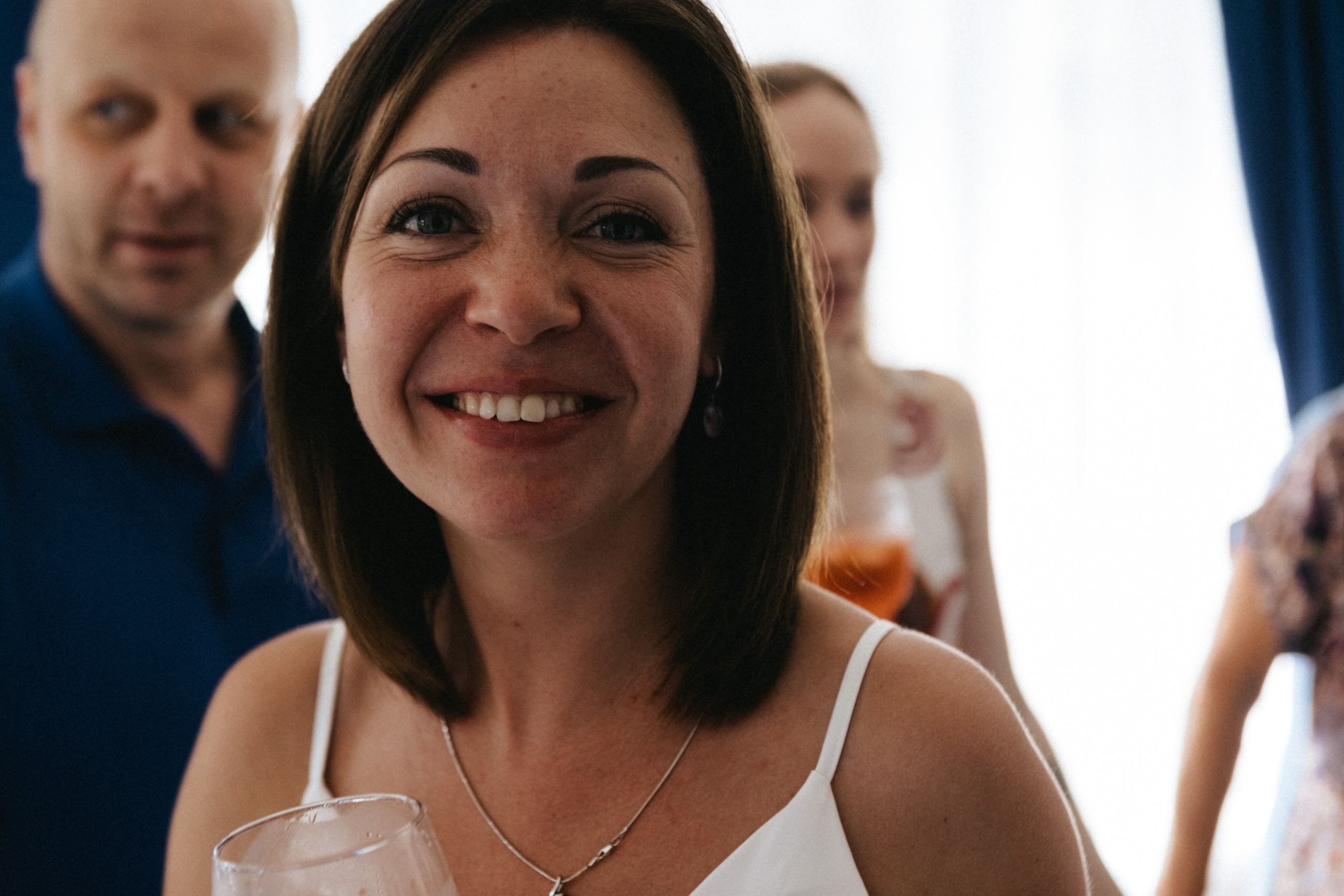 Лиза и Сережа. Роспись и тусовка в коттедже. Свадебный и портретный фотограф в Москве Анастасия Масюк