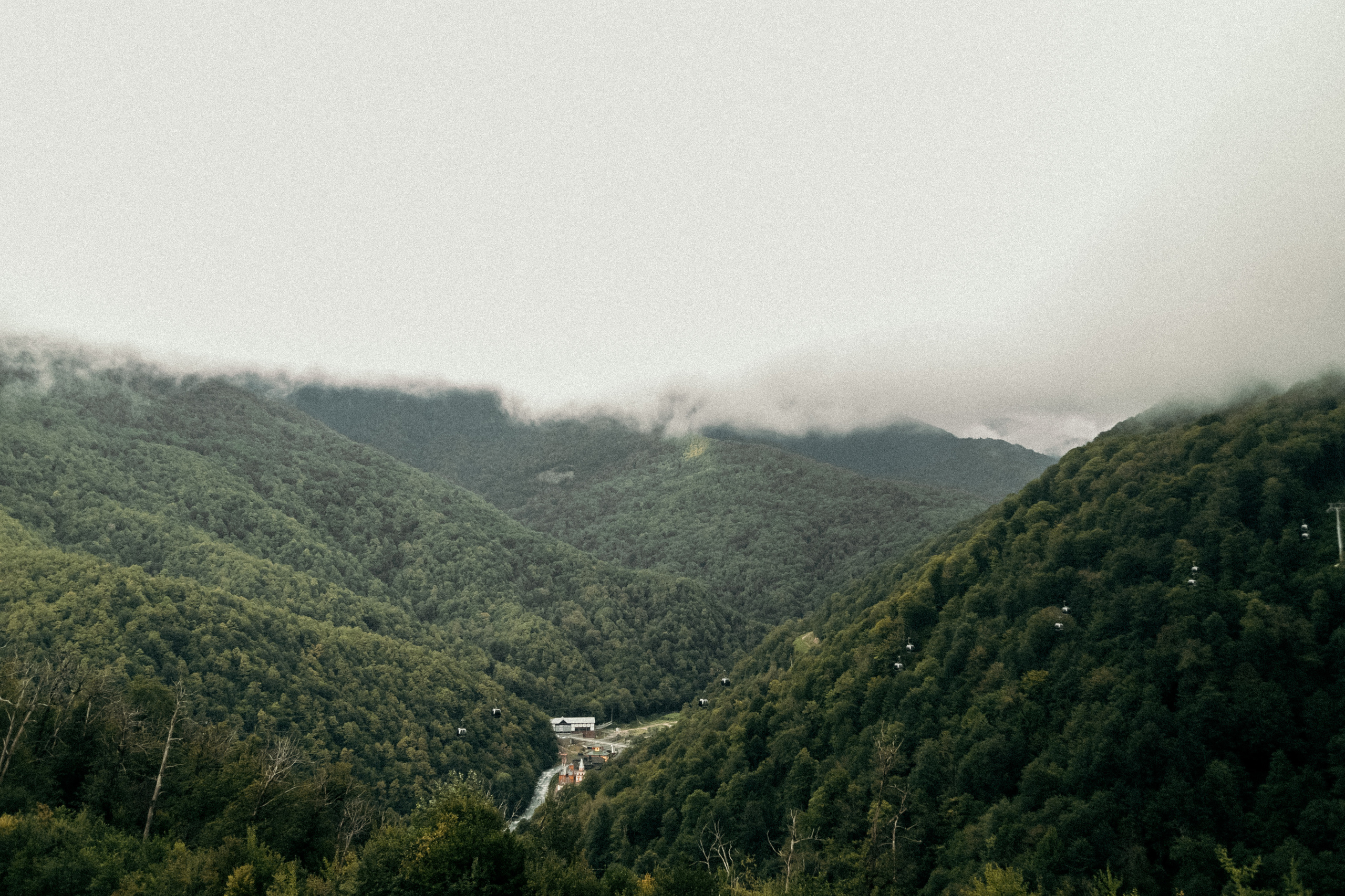Виктория и Алиса. Фотограф Сочи Адлер Красная Поляна Ошутина Анастасия
