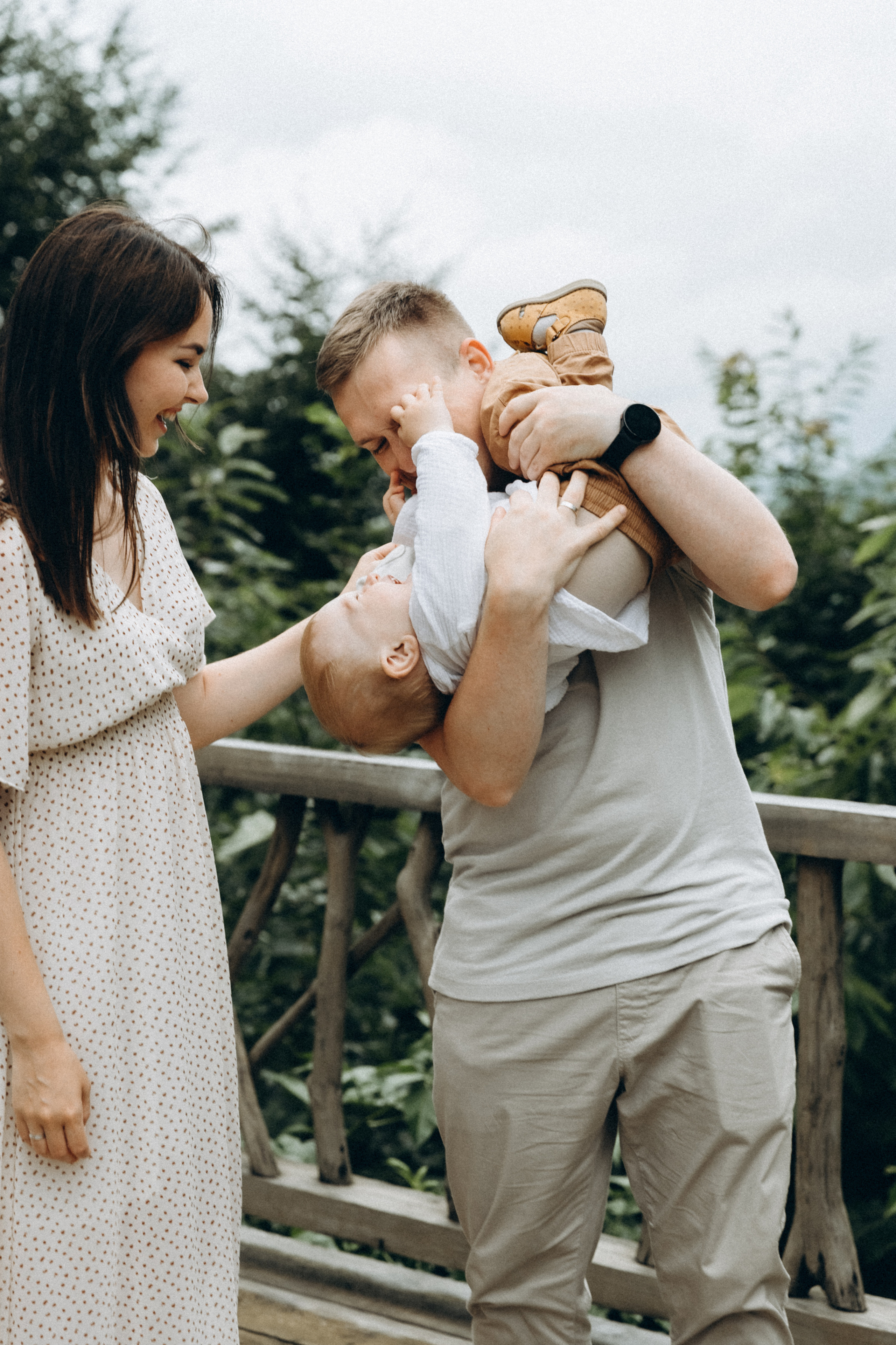 Андрей, Анастасия и Артём. Фотограф Сочи Адлер Красная Поляна Ошутина Анастасия