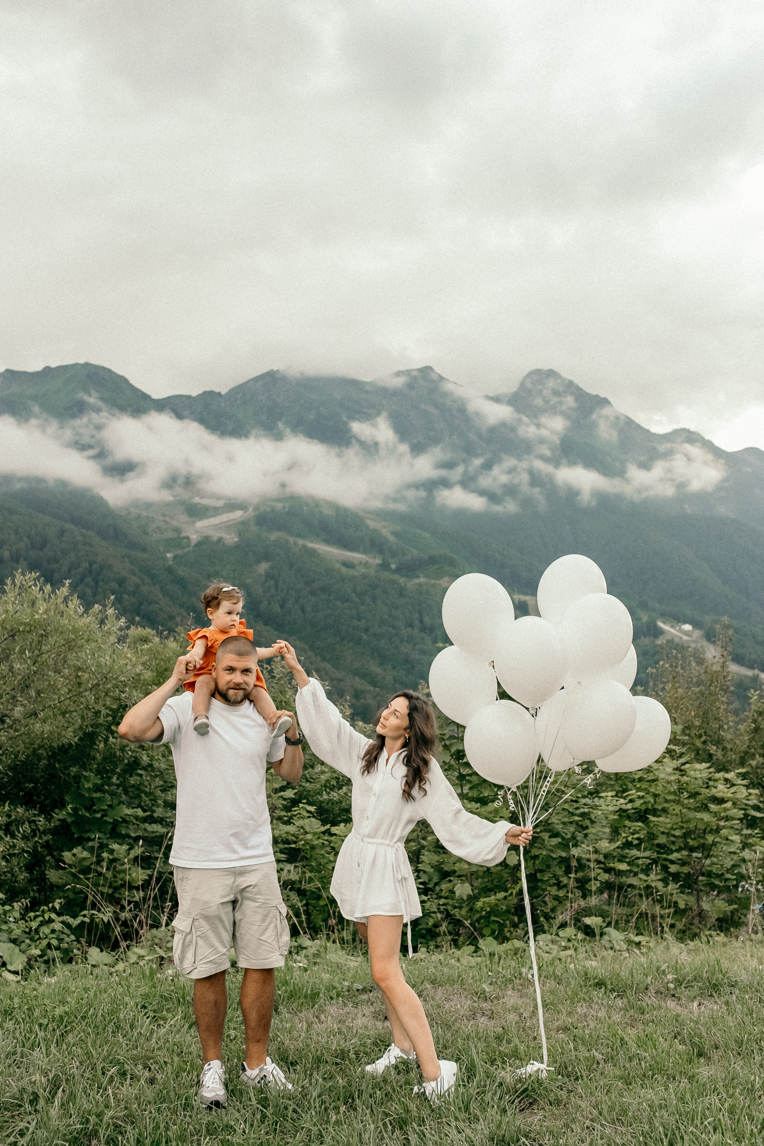 Максим, Светлана и Василиса. Фотограф Сочи Адлер Красная Поляна Ошутина Анастасия