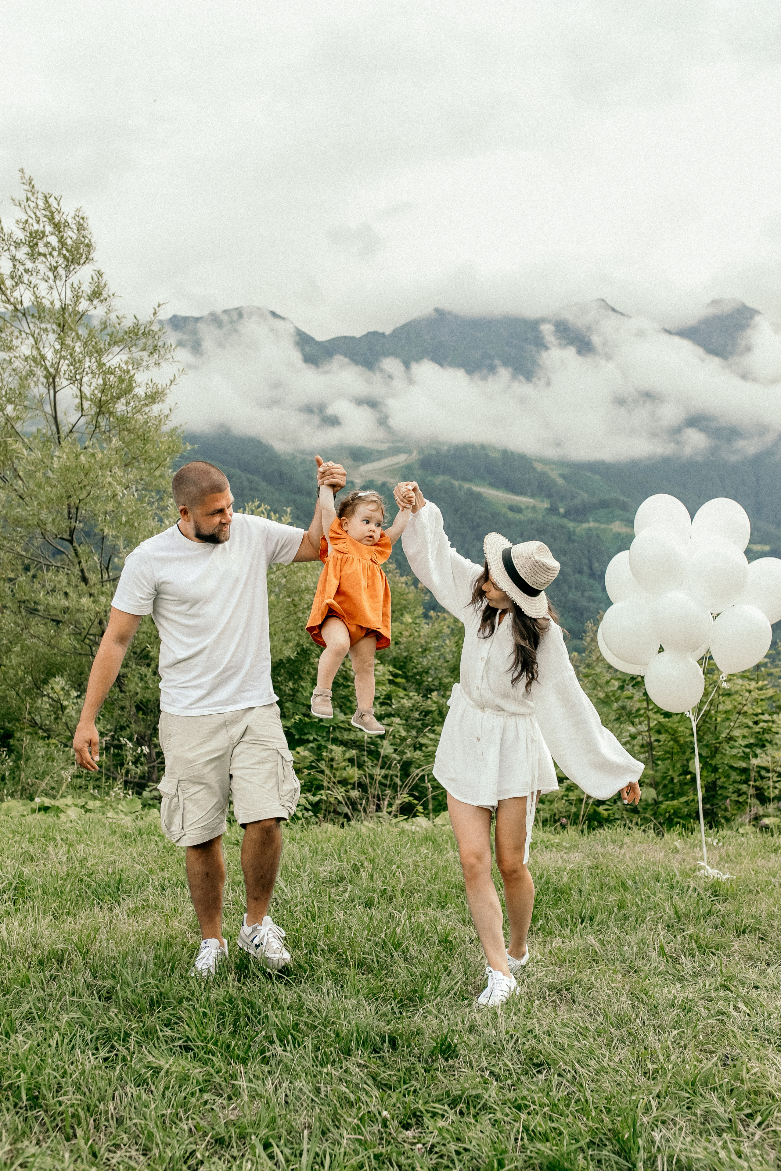 Максим, Светлана и Василиса. Фотограф Сочи Адлер Красная Поляна Ошутина Анастасия