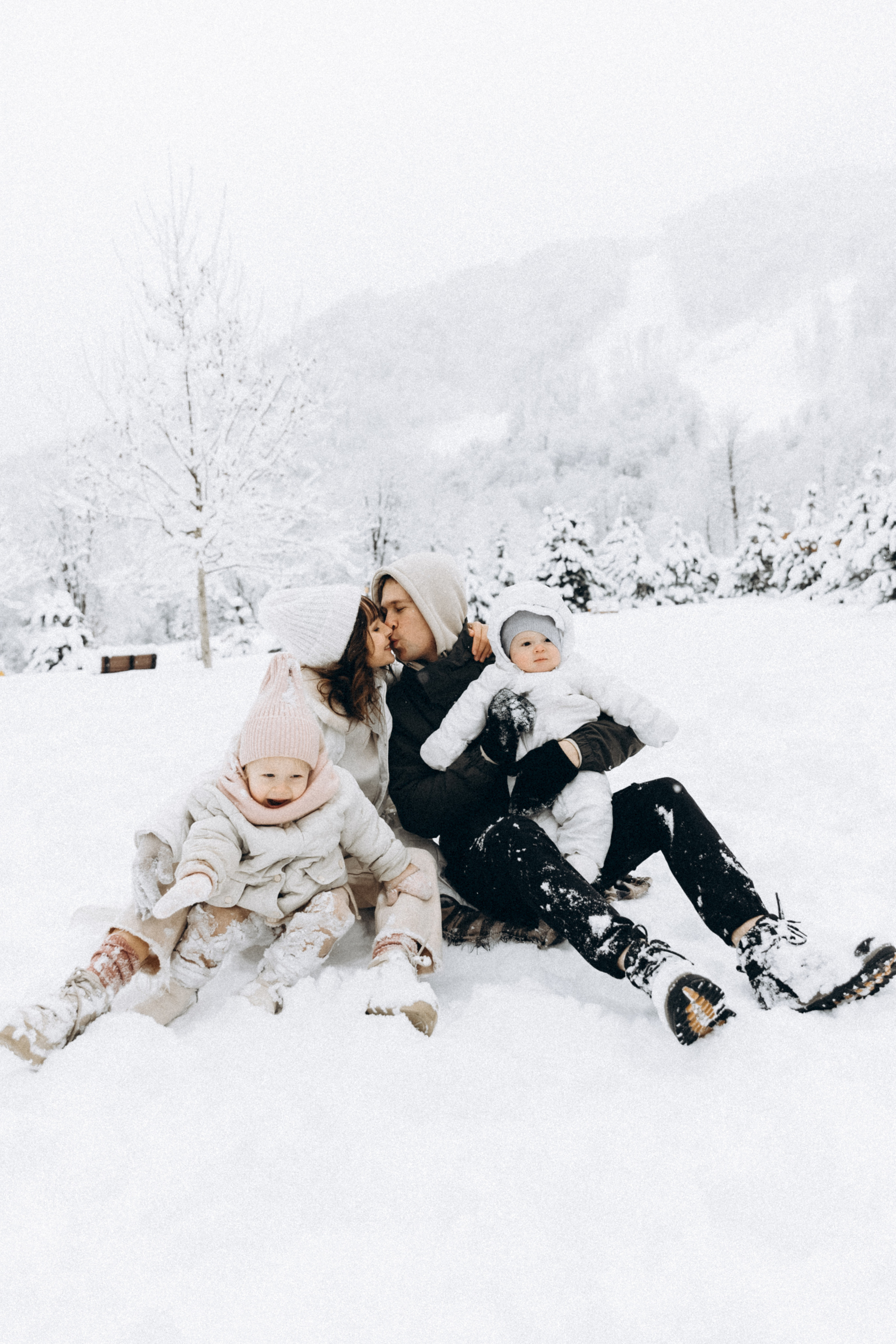 Светлана и Александр, Стеша и Ванюша. Фотограф Сочи Адлер Красная Поляна Ошутина Анастасия