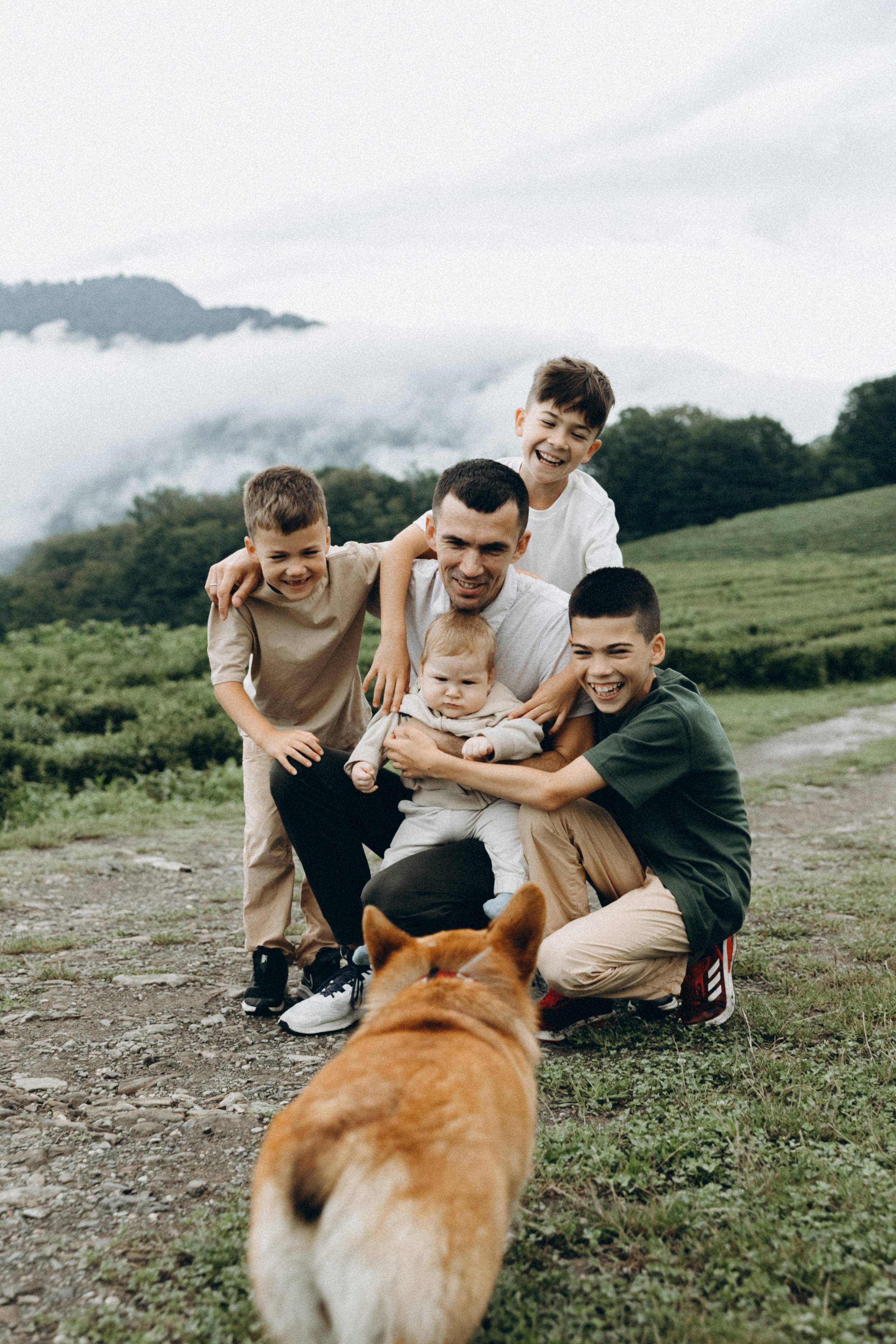 Дмитрий, Алия, Платон, Глеб, Радислав, Герман и Юмми. Фотограф Сочи Адлер Красная Поляна Ошутина Анастасия