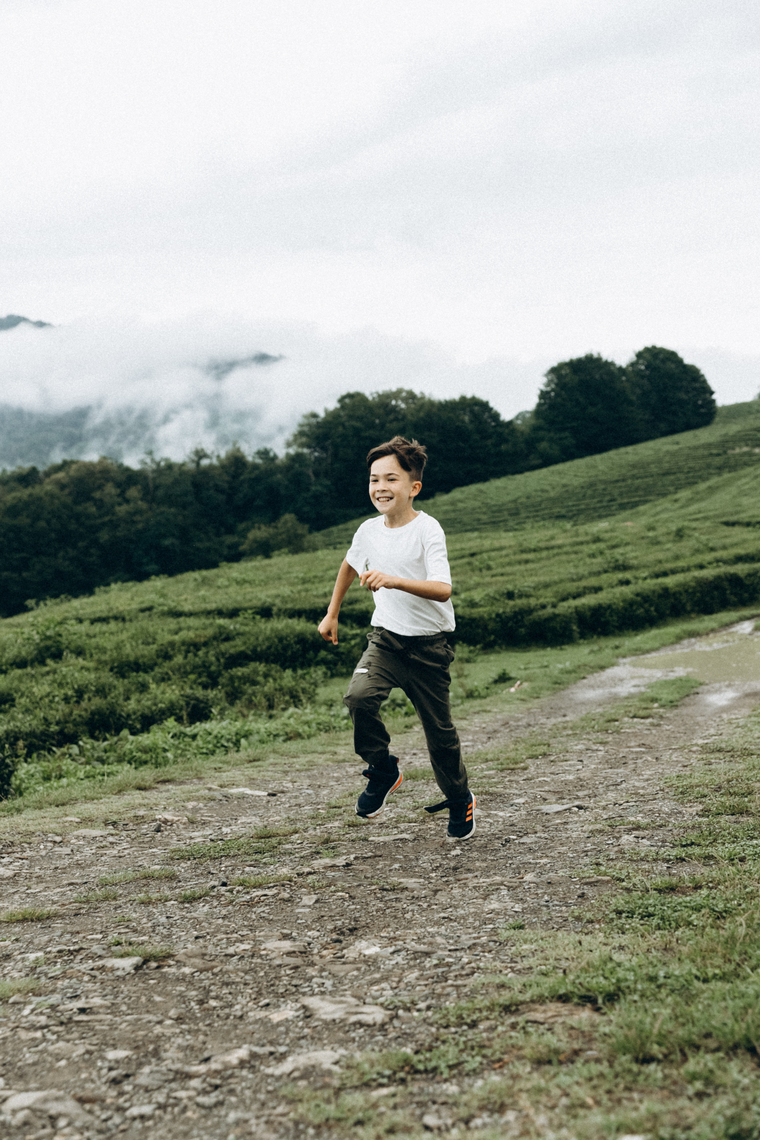 Дмитрий, Алия, Платон, Глеб, Радислав, Герман и Юмми. Фотограф Сочи Адлер Красная Поляна Ошутина Анастасия