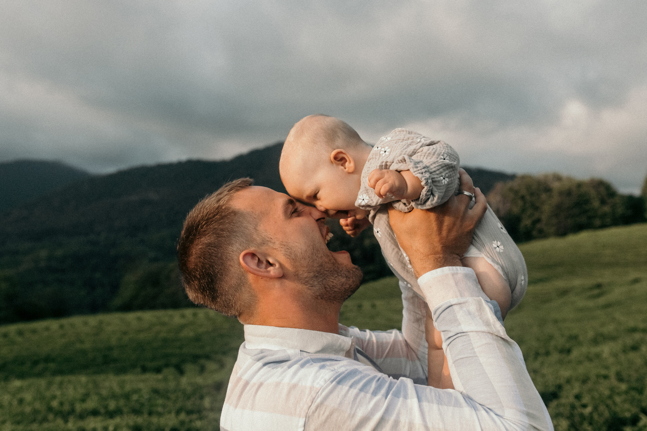 Александр, Арина и Лукерья. Фотограф Сочи Адлер Красная Поляна Ошутина Анастасия