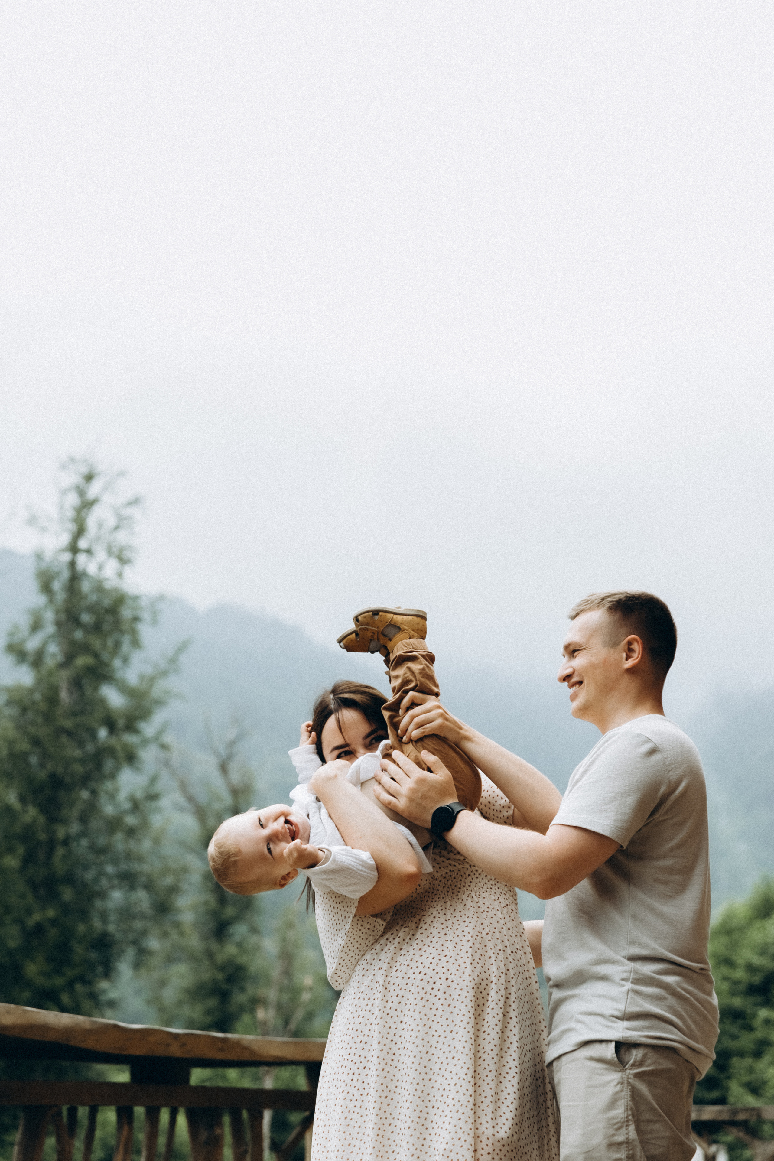 Андрей, Анастасия и Артём. Фотограф Сочи Адлер Красная Поляна Ошутина Анастасия