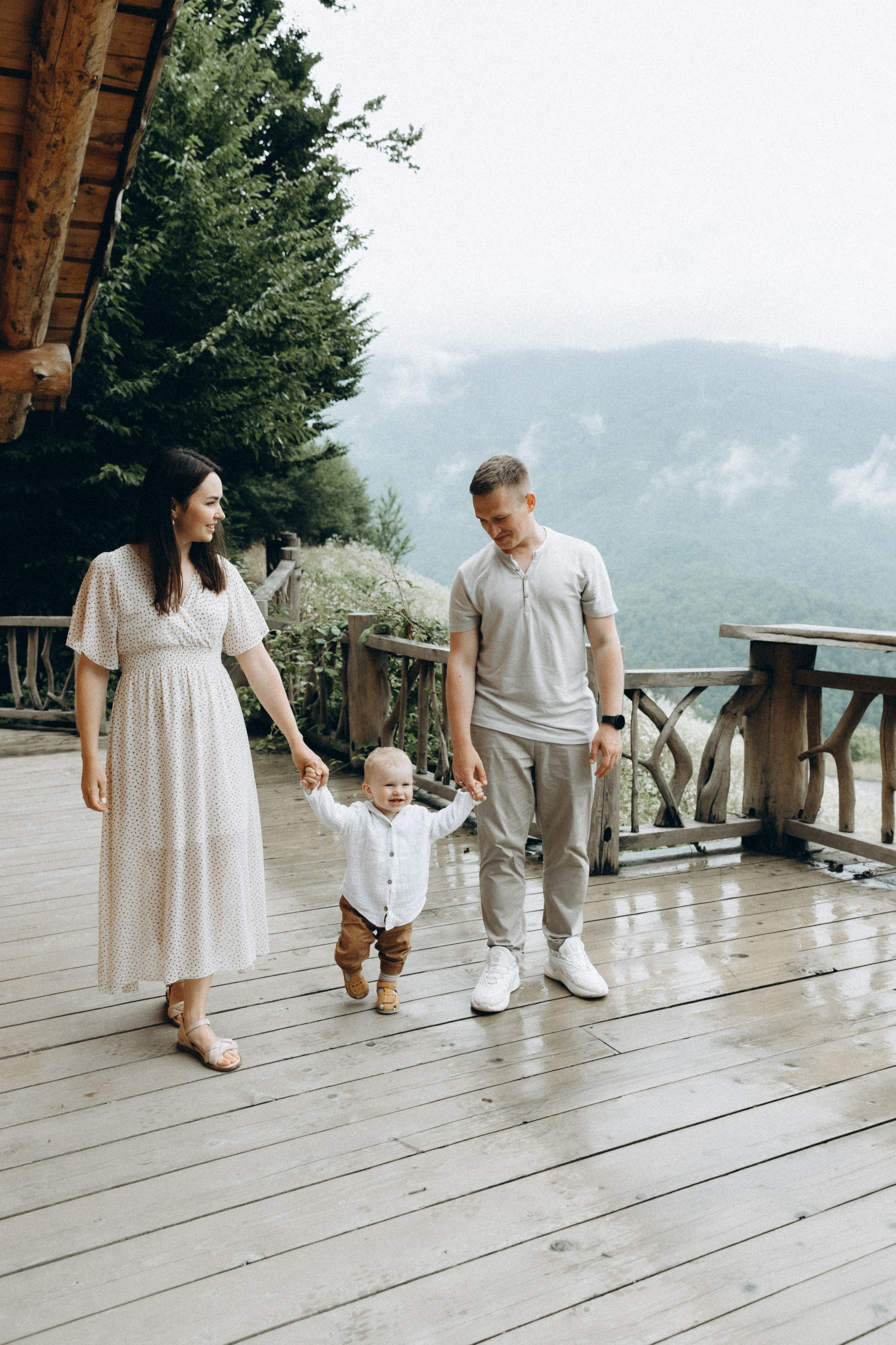 Андрей, Анастасия и Артём. Фотограф Сочи Адлер Красная Поляна Ошутина Анастасия