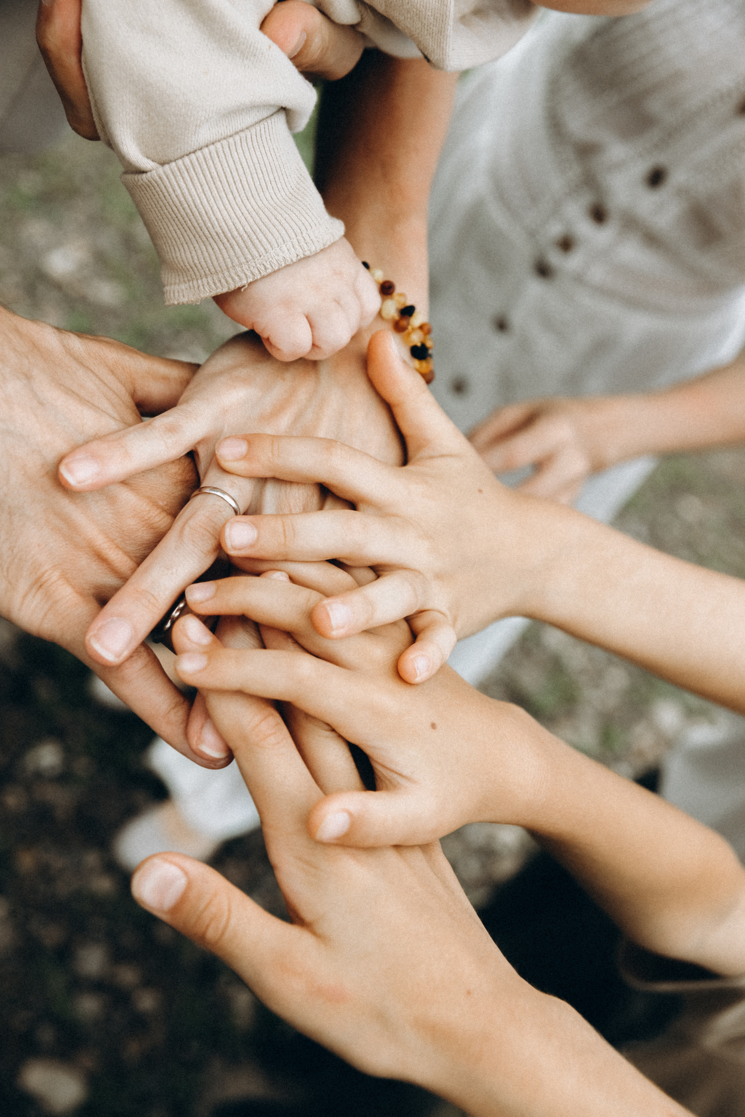 Дмитрий, Алия, Платон, Глеб, Радислав, Герман и Юмми. Фотограф Сочи Адлер Красная Поляна Ошутина Анастасия