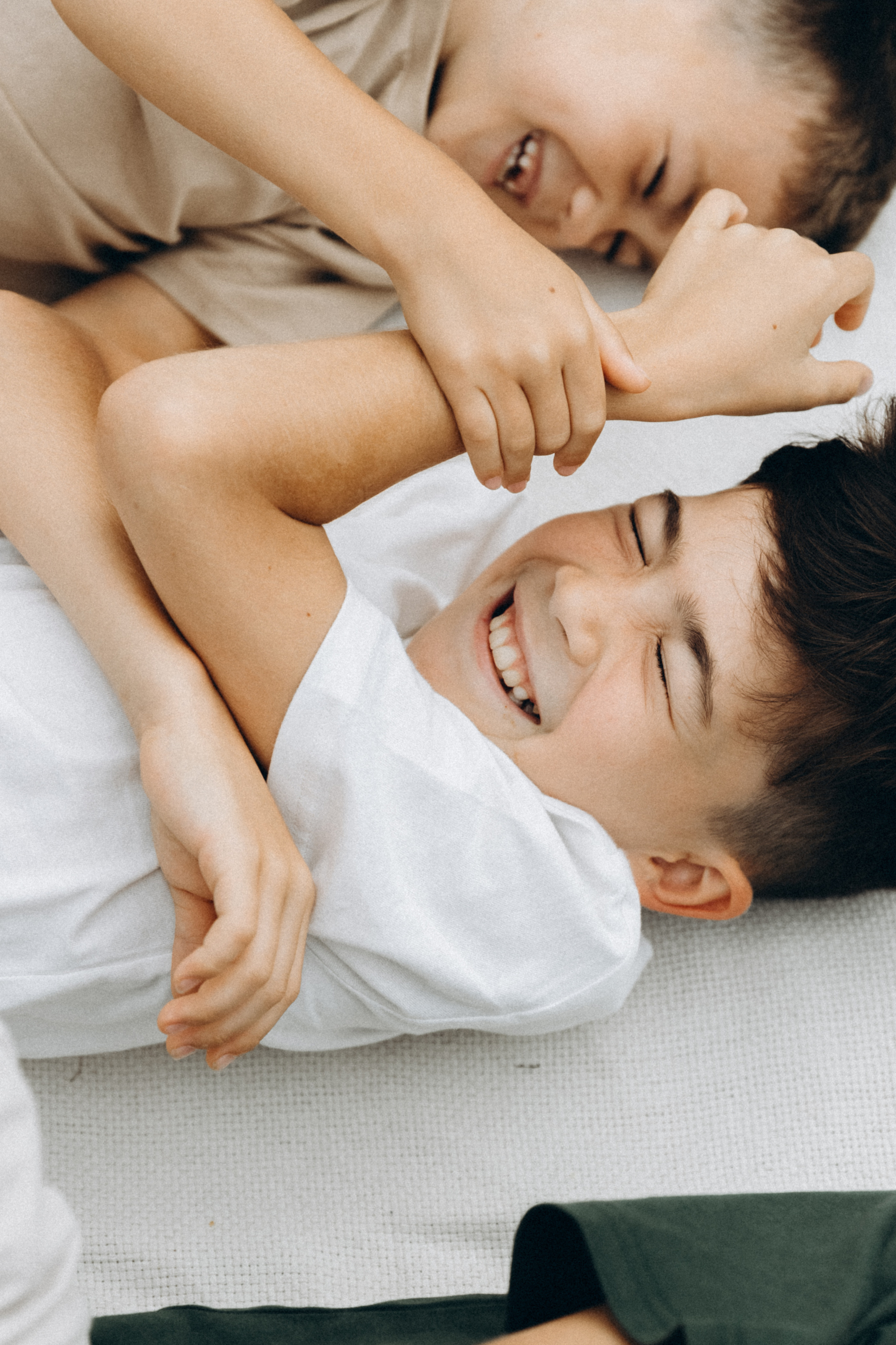 Дмитрий, Алия, Платон, Глеб, Радислав, Герман и Юмми. Фотограф Сочи Адлер Красная Поляна Ошутина Анастасия