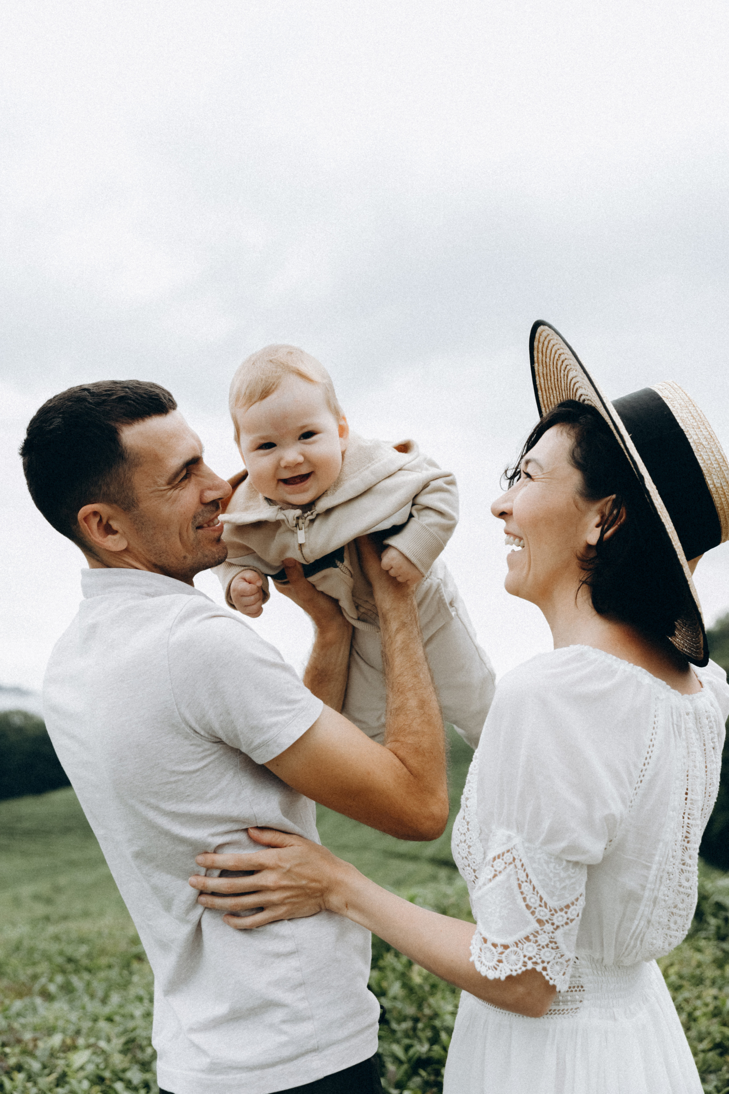 Дмитрий, Алия, Платон, Глеб, Радислав, Герман и Юмми. Фотограф Сочи Адлер Красная Поляна Ошутина Анастасия