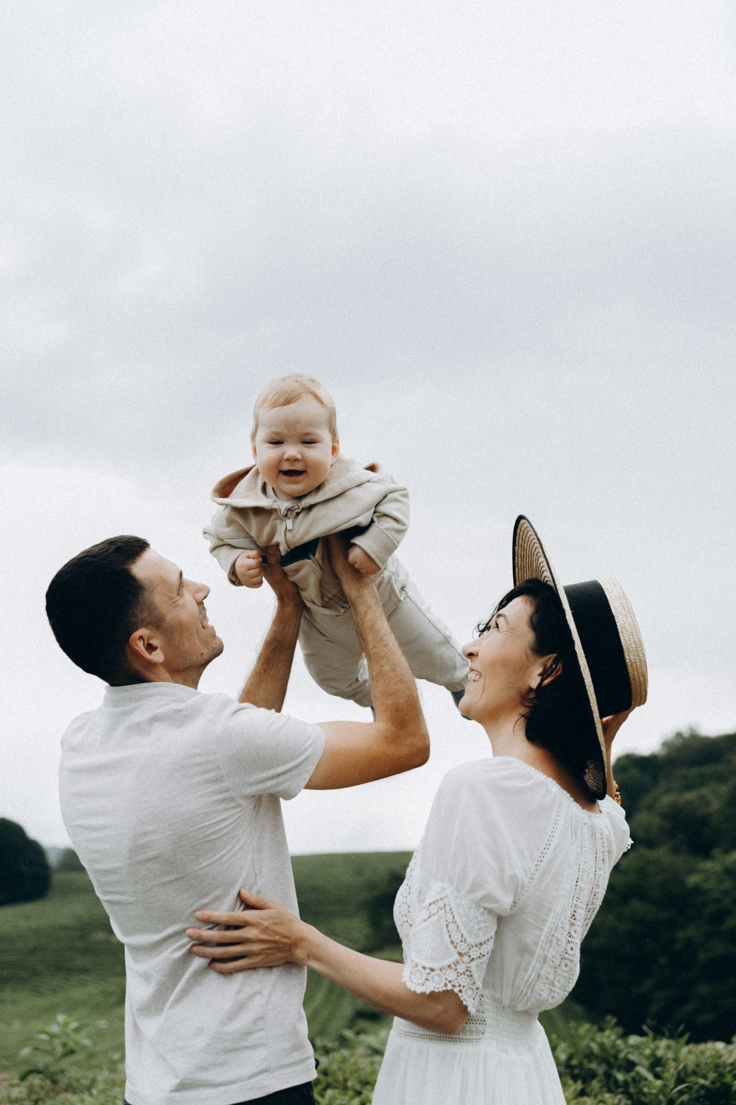 Дмитрий, Алия, Платон, Глеб, Радислав, Герман и Юмми. Фотограф Сочи Адлер Красная Поляна Ошутина Анастасия