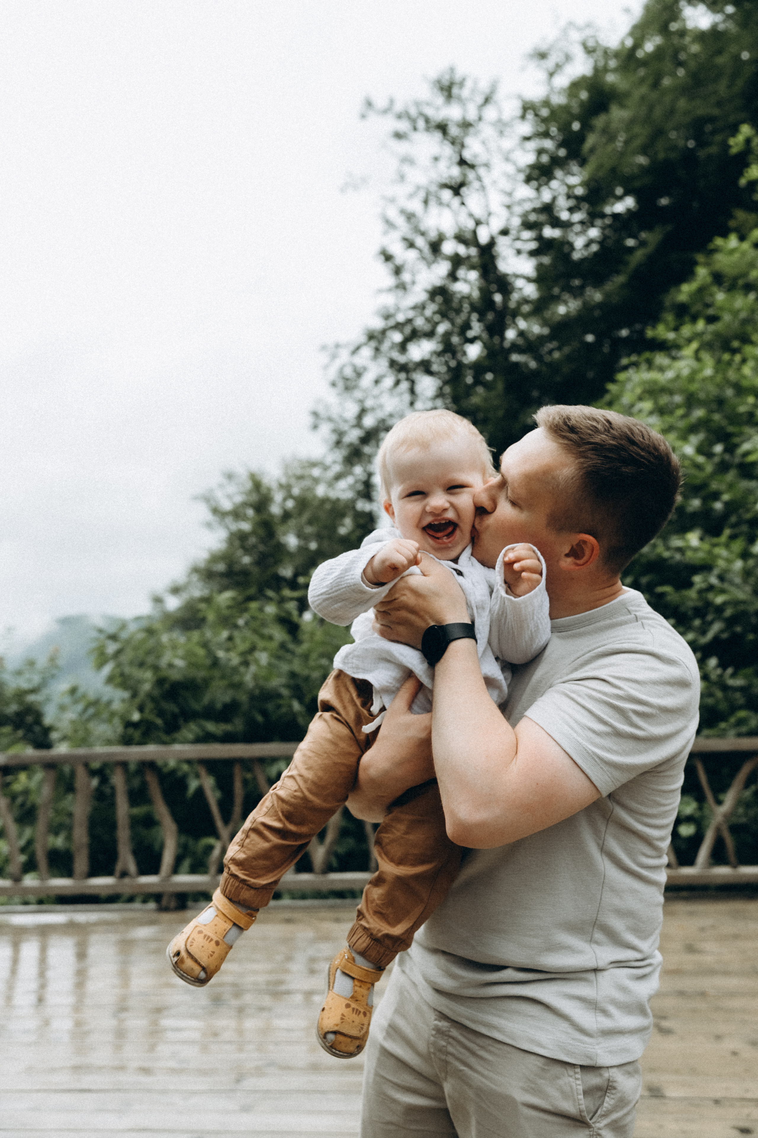 Андрей, Анастасия и Артём. Фотограф Сочи Адлер Красная Поляна Ошутина Анастасия