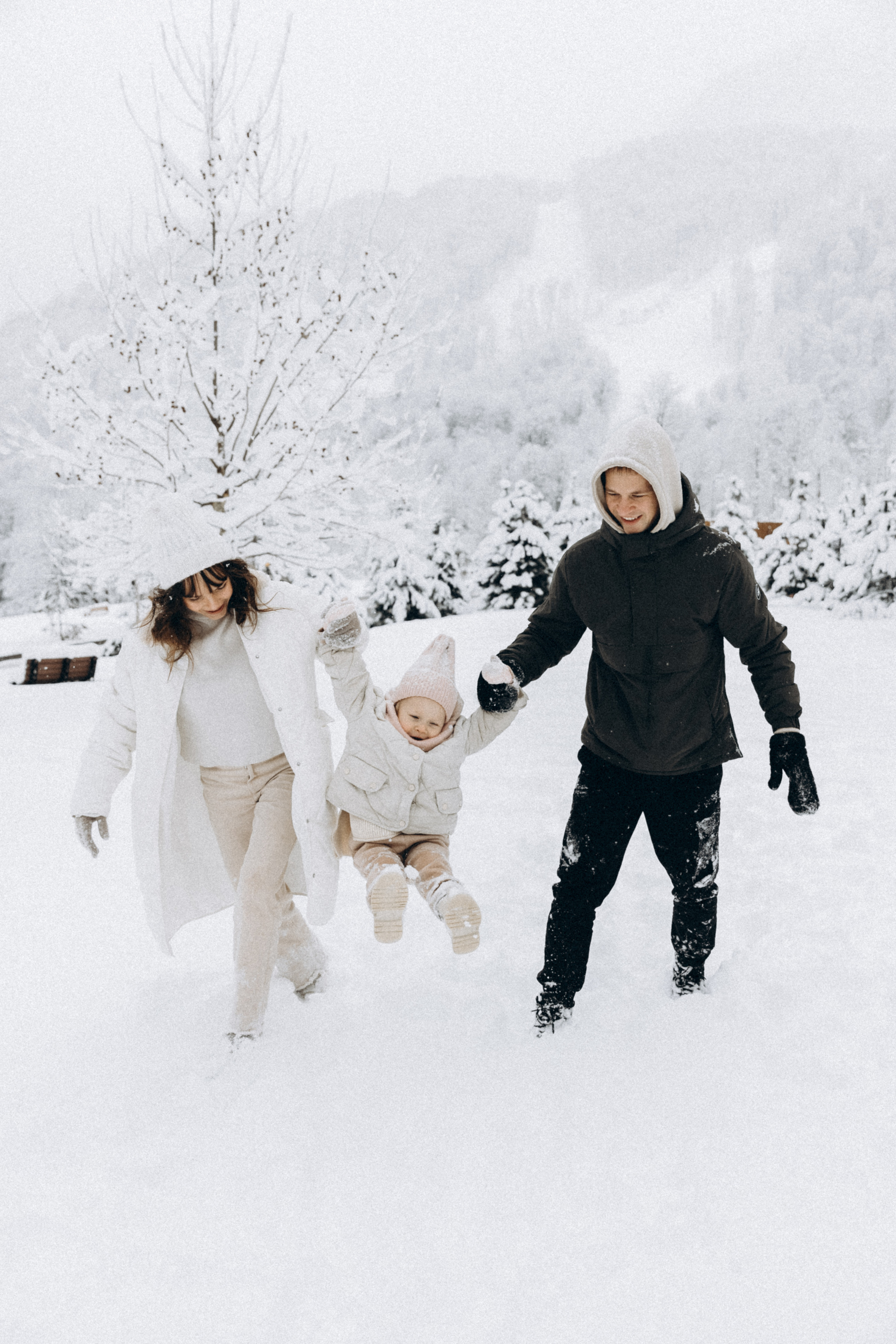 Светлана и Александр, Стеша и Ванюша. Фотограф Сочи Адлер Красная Поляна Ошутина Анастасия