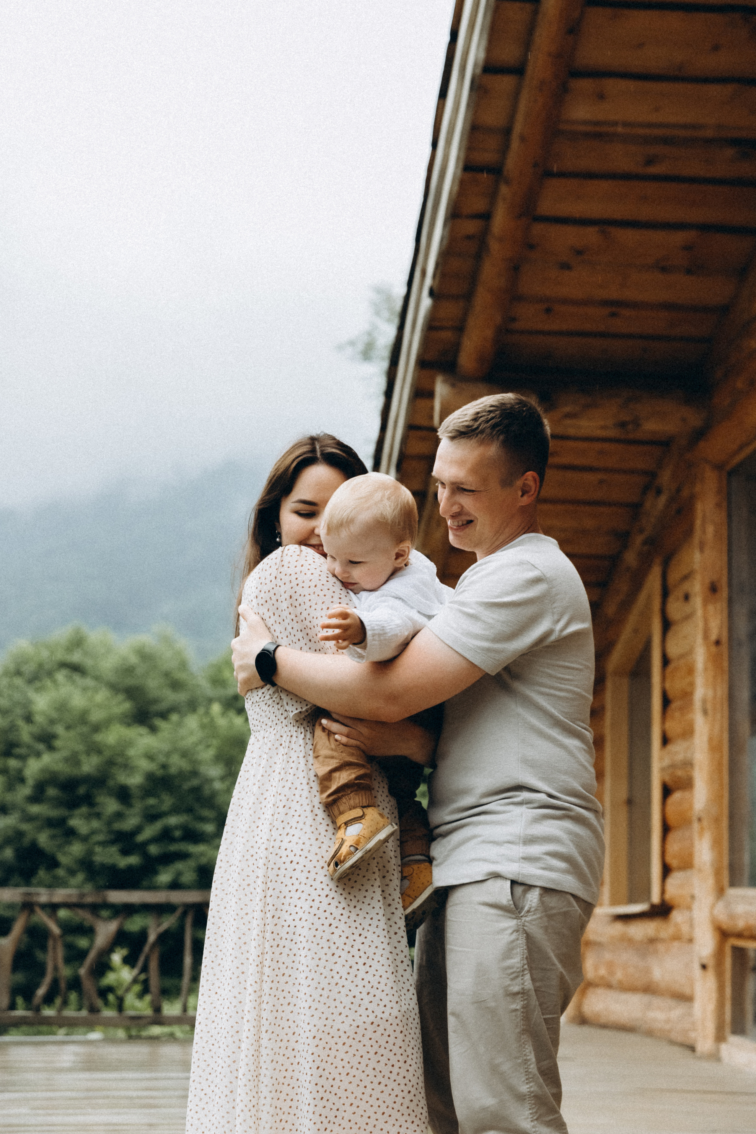 Андрей, Анастасия и Артём. Фотограф Сочи Адлер Красная Поляна Ошутина Анастасия