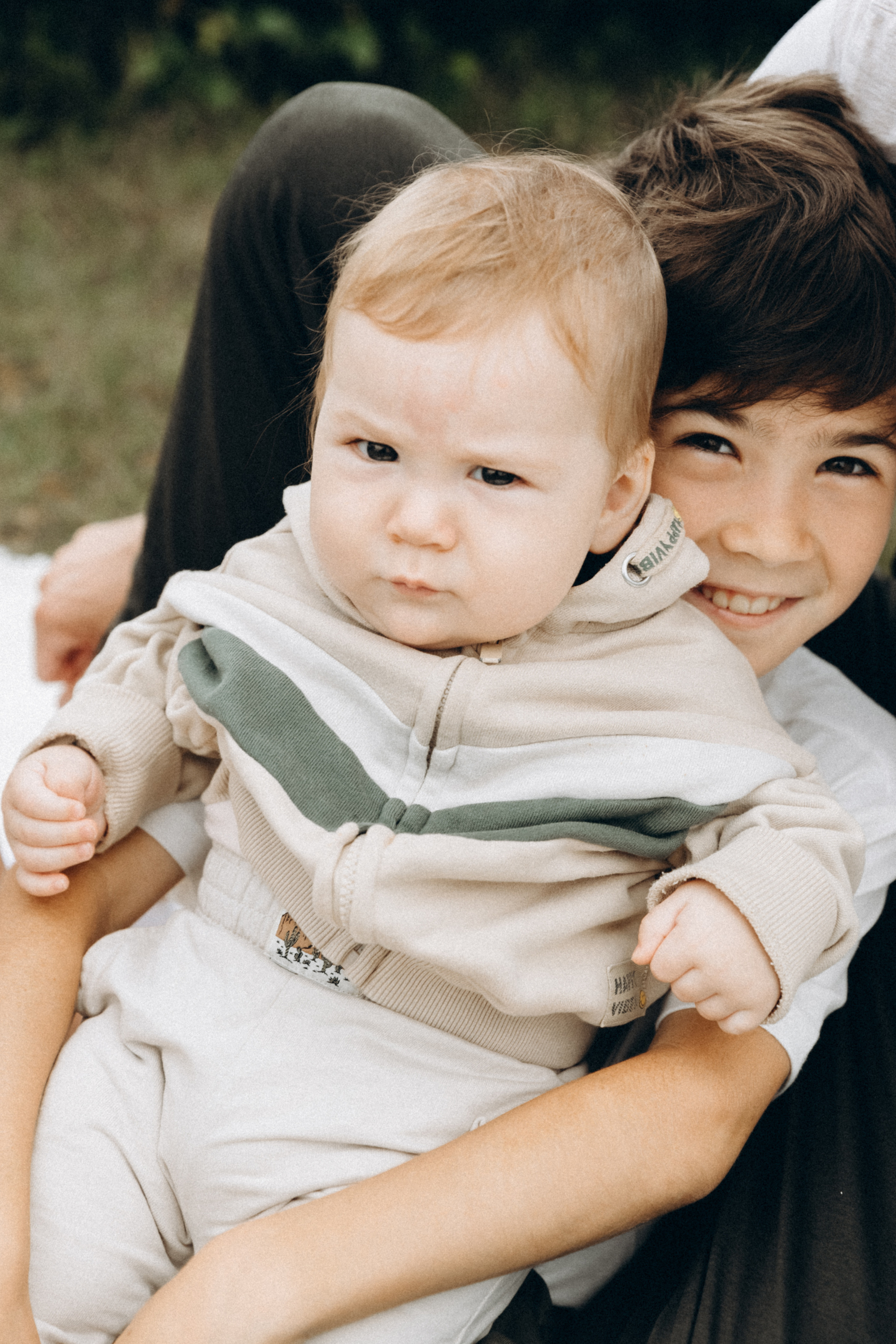 Дмитрий, Алия, Платон, Глеб, Радислав, Герман и Юмми. Фотограф Сочи Адлер Красная Поляна Ошутина Анастасия