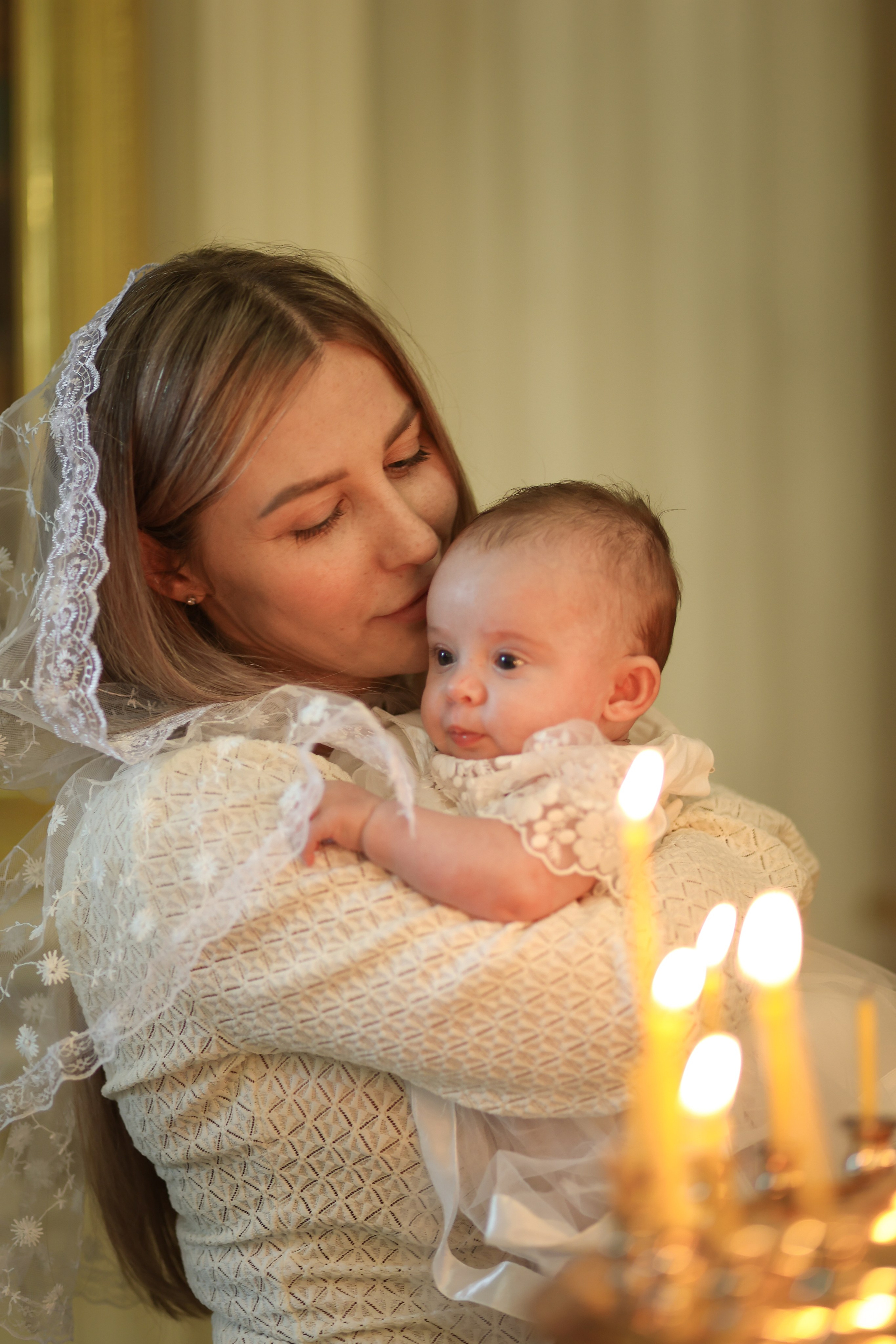 Крещение Софии. Репортажный и портретный фотограф в Санктпетербурге. Видиосъемка мероприятий в Санкт-Петербурге