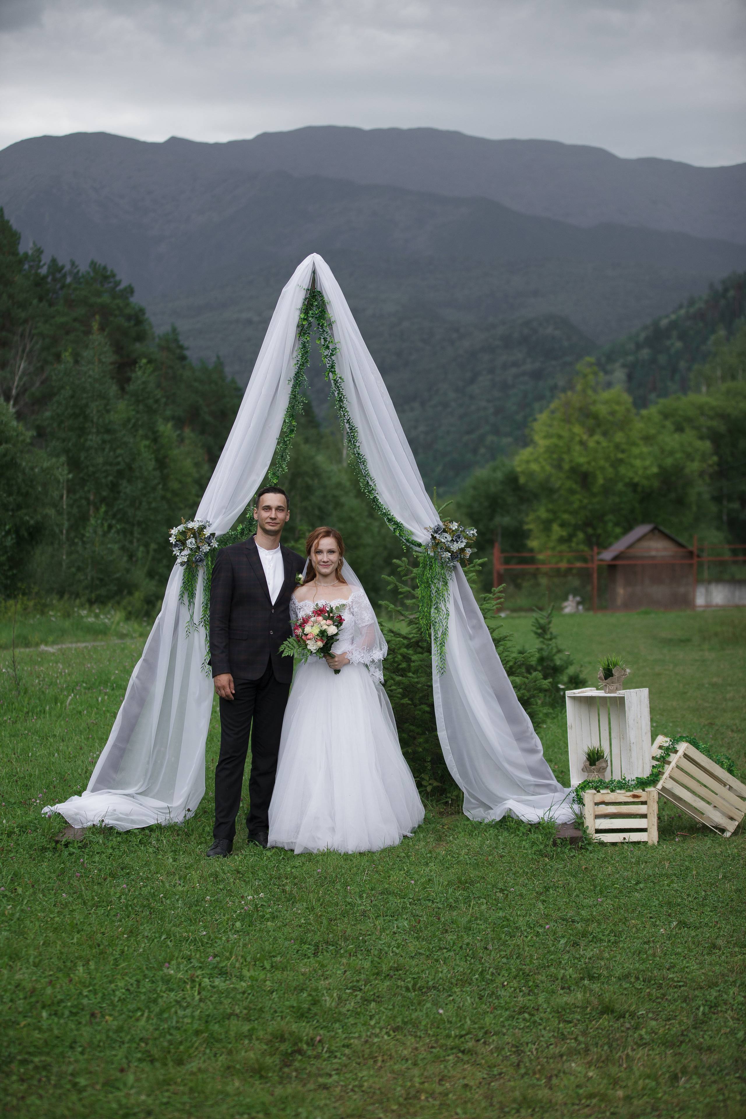 Свадебная фотосессия в Саяногорске. Портреты с душой: Иван Зиновьев -Фотограф в Саяногорске