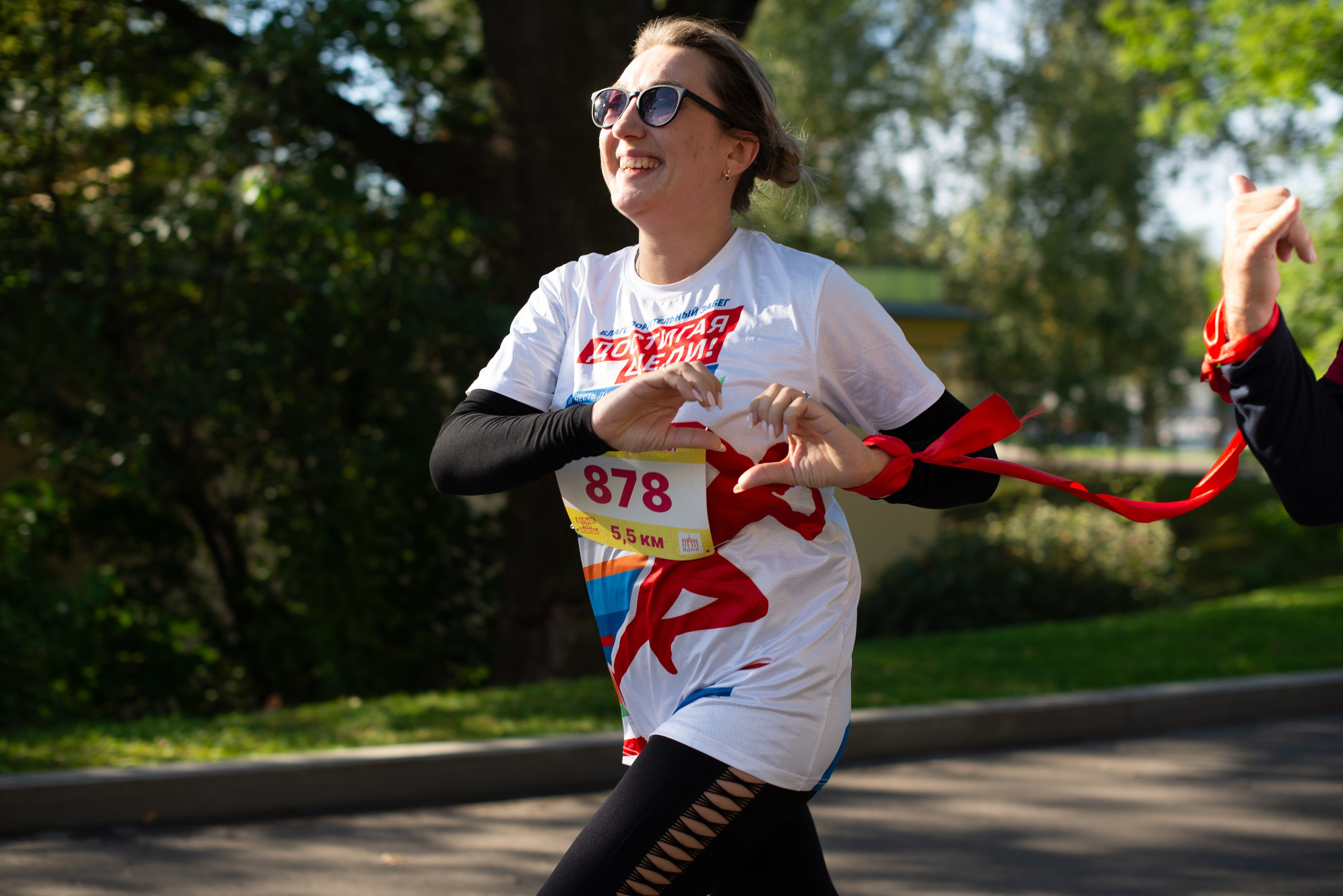 Инклюзивный забег ВДНХ Феникс Больше Чем Можешь. Victoria Radjevna Репортажный Фотограф — Видеограф Москва • Санкт-Петербург