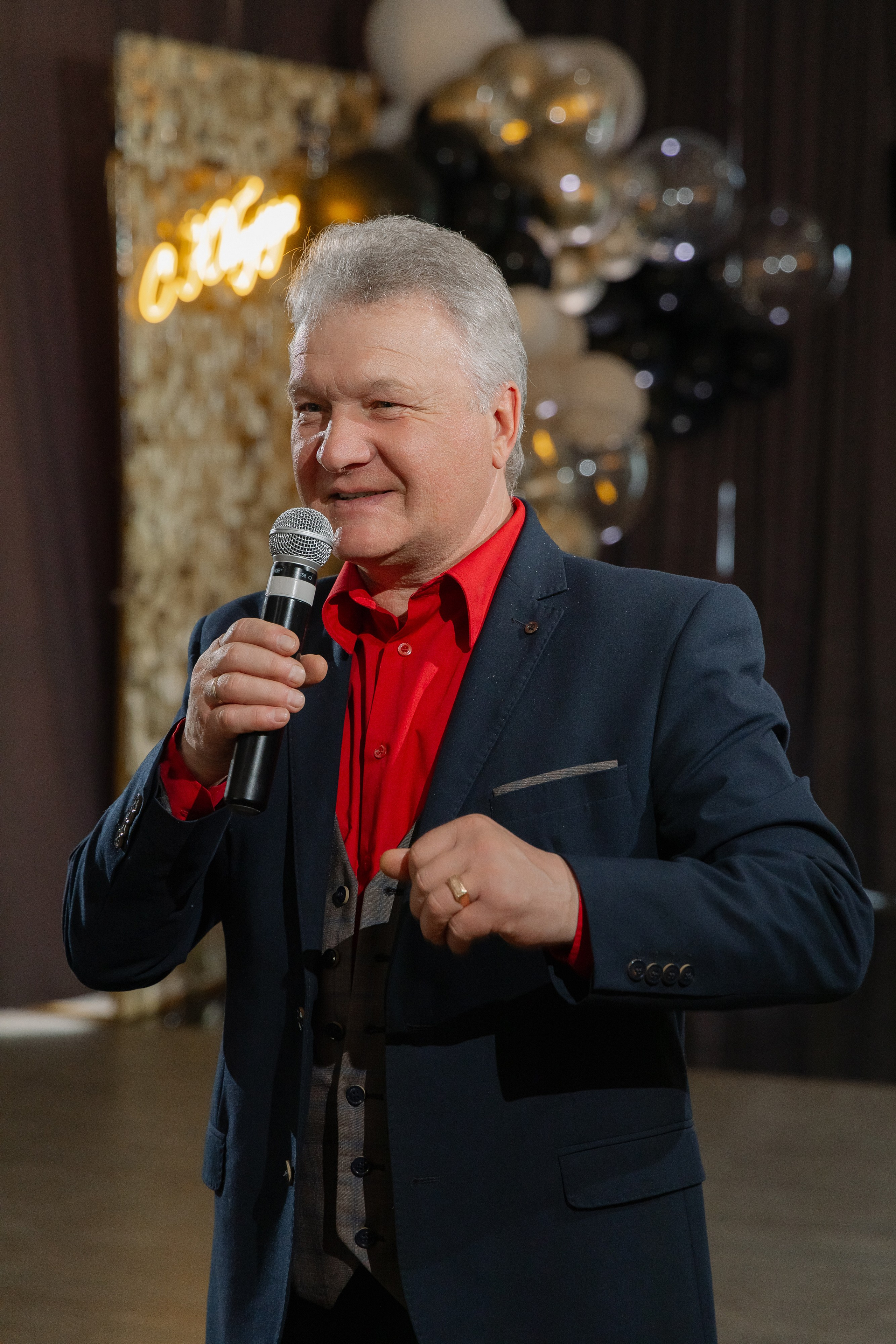 Фотосъемка юбилея в кафе BALDENINI в Минске. Свадебный фотограф в Минске/Беларуси Сергей Спиридонов