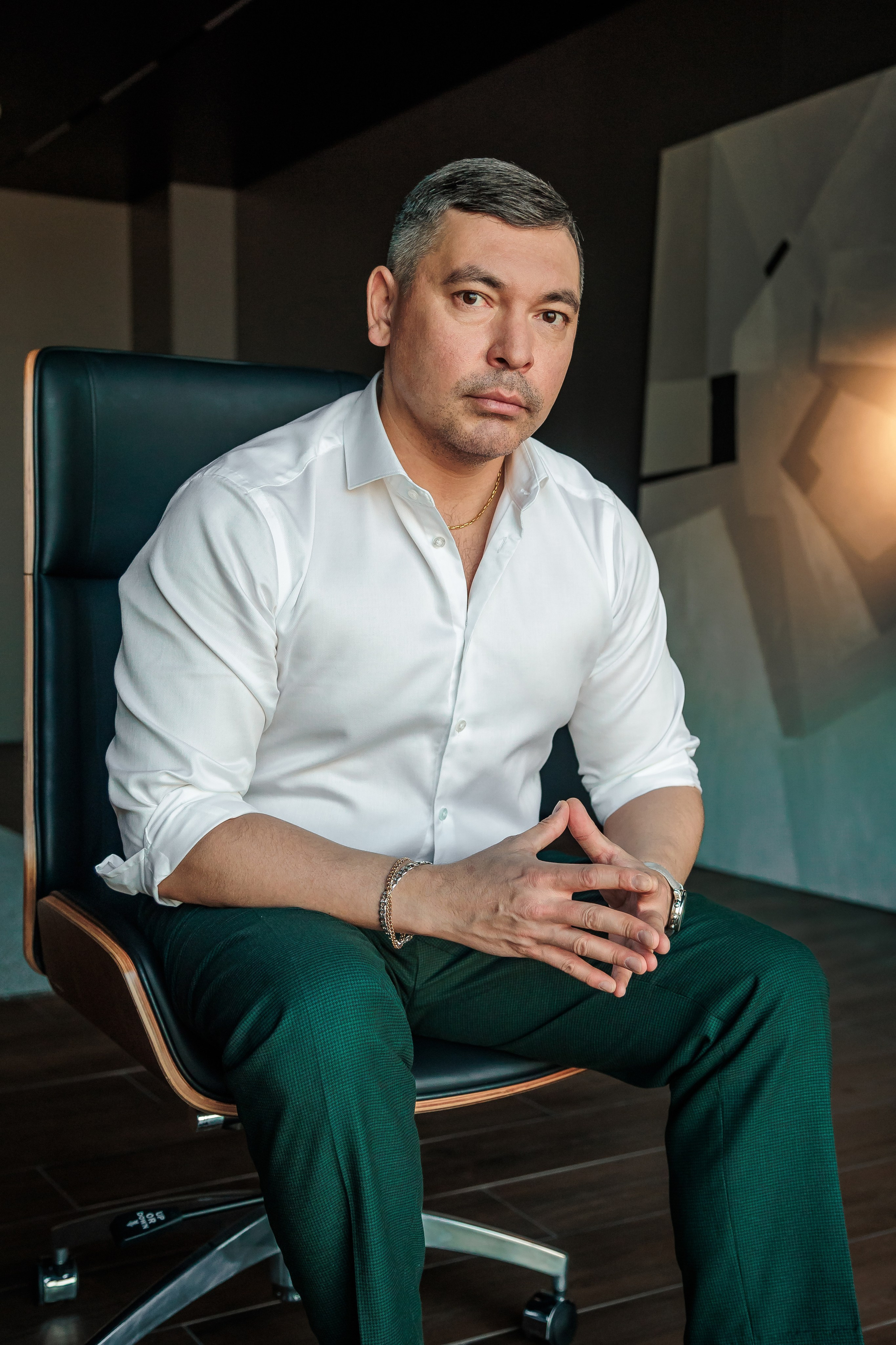 Мужская фотосессия заказать в Спб (Санкт-Петербурге)