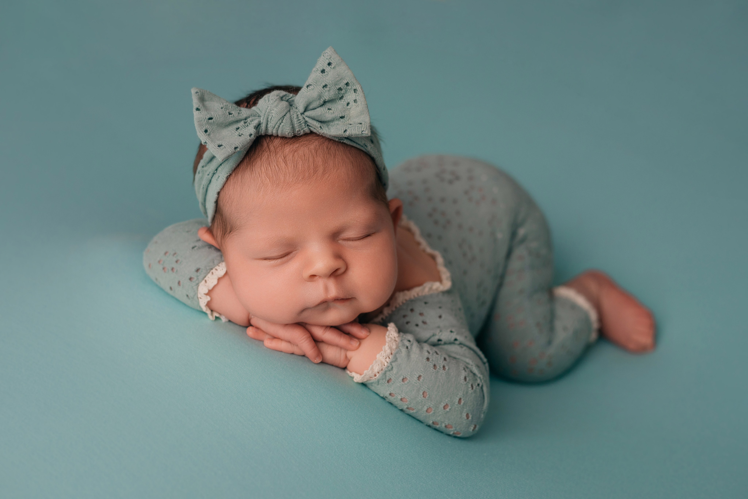 Николь. Фотограф новорожденных Белгород