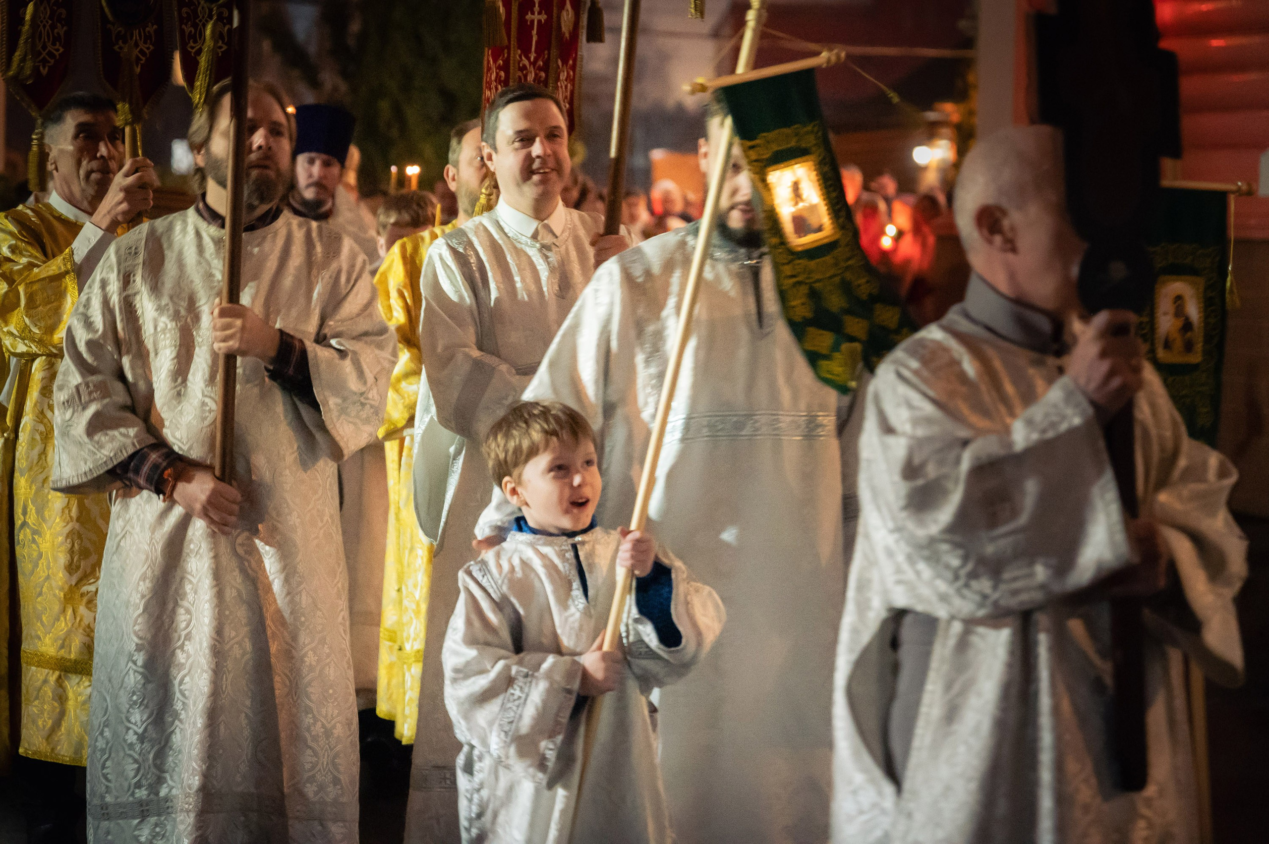 Богородский храм. Пасха. Полунощница, Божественная литургия. Антон и Татьяна Денисенко — В храме